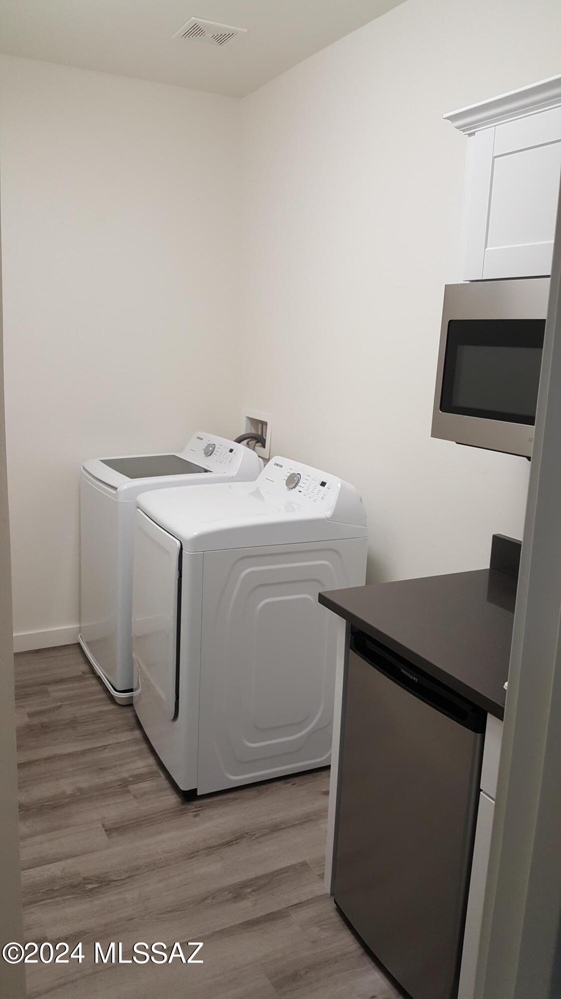 East Place - Residential Lease