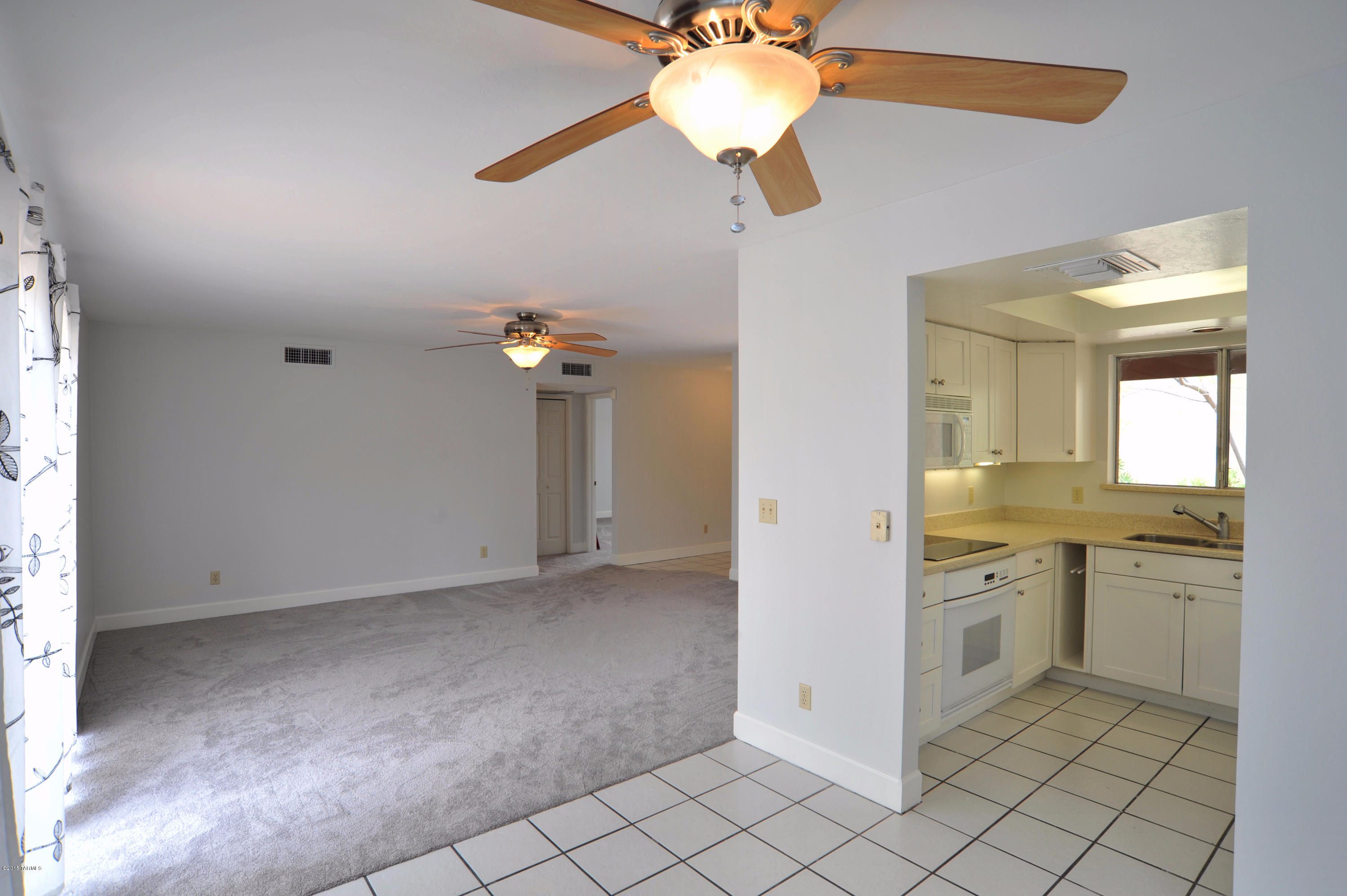 Sunrise Pointe Townhouses (1-21) - Residential