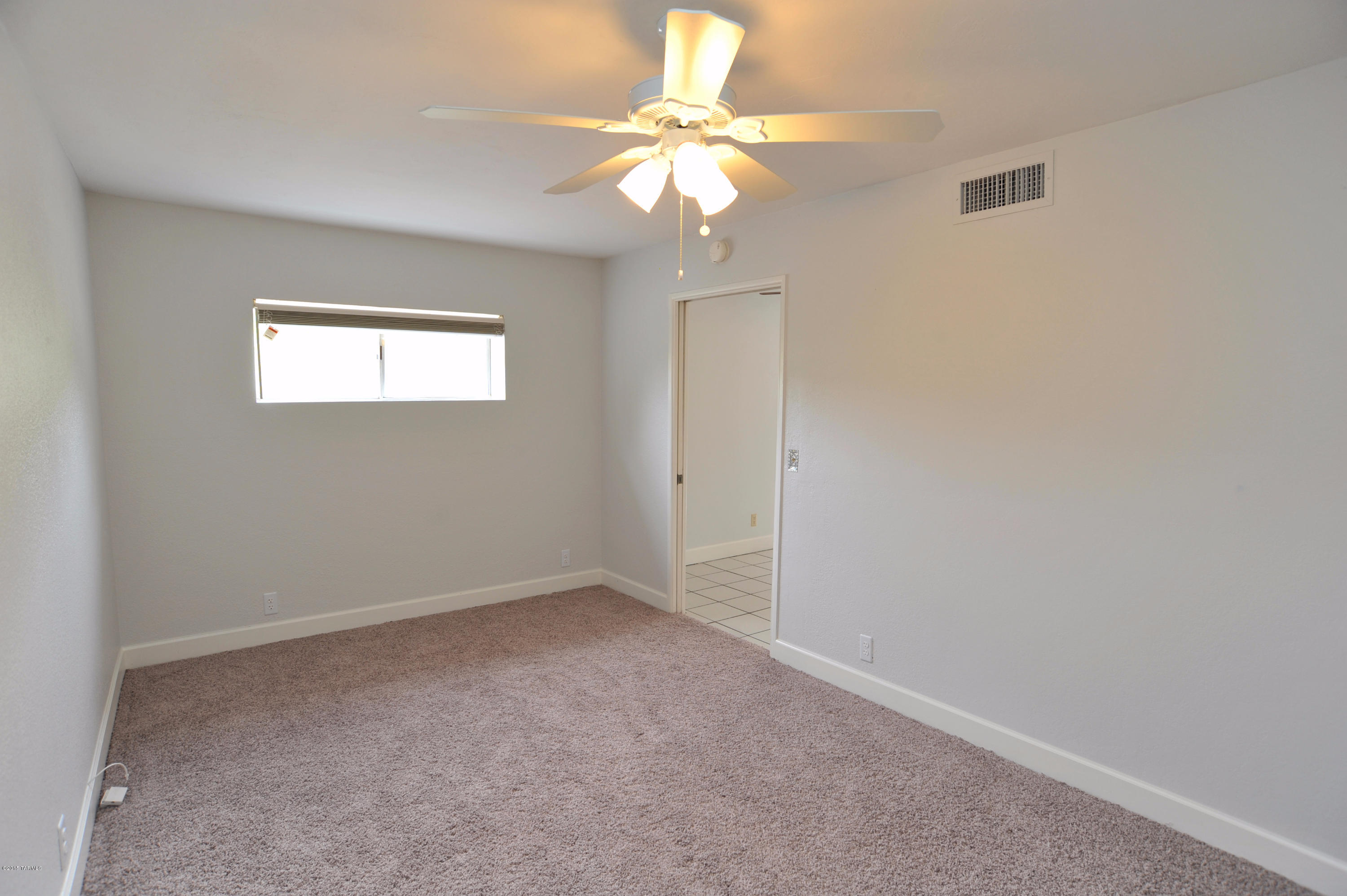 Sunrise Pointe Townhouses (1-21) - Residential