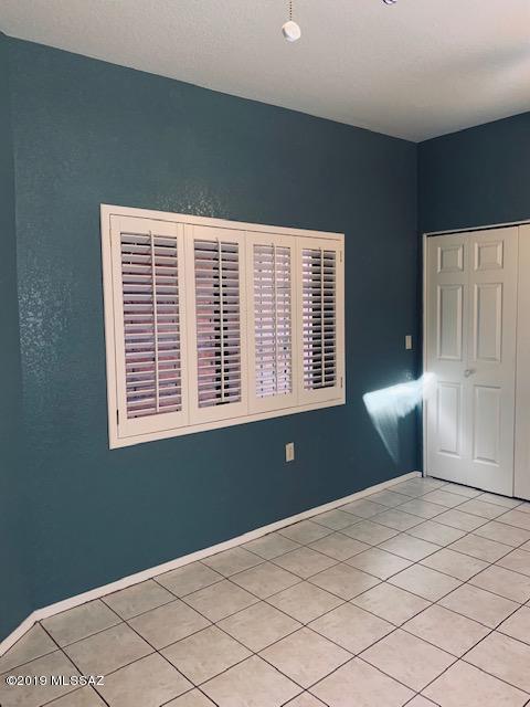 La Cholla Hills(314-353) - Residential