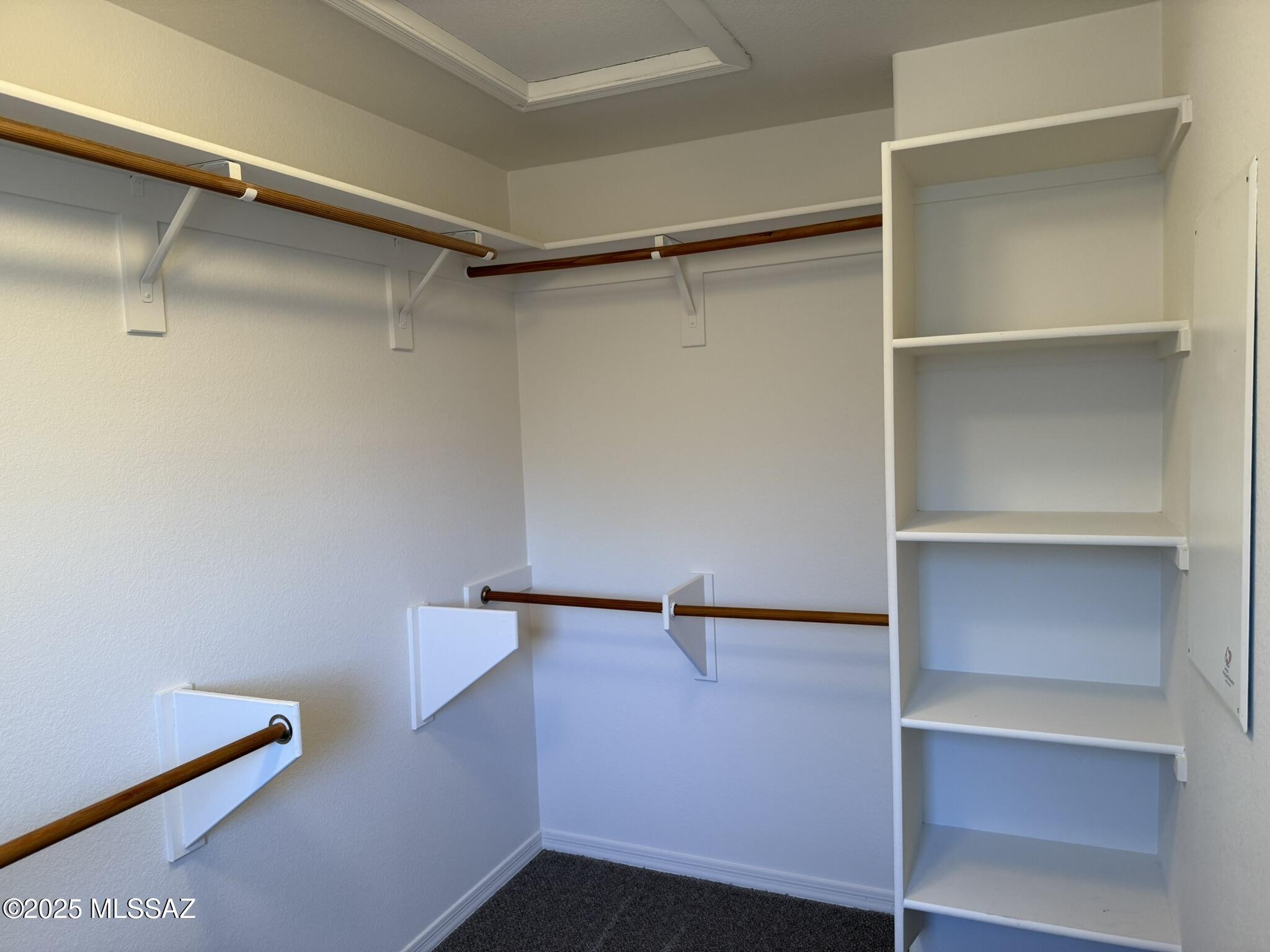 Presidio De Cancion (1-200) - Residential Lease