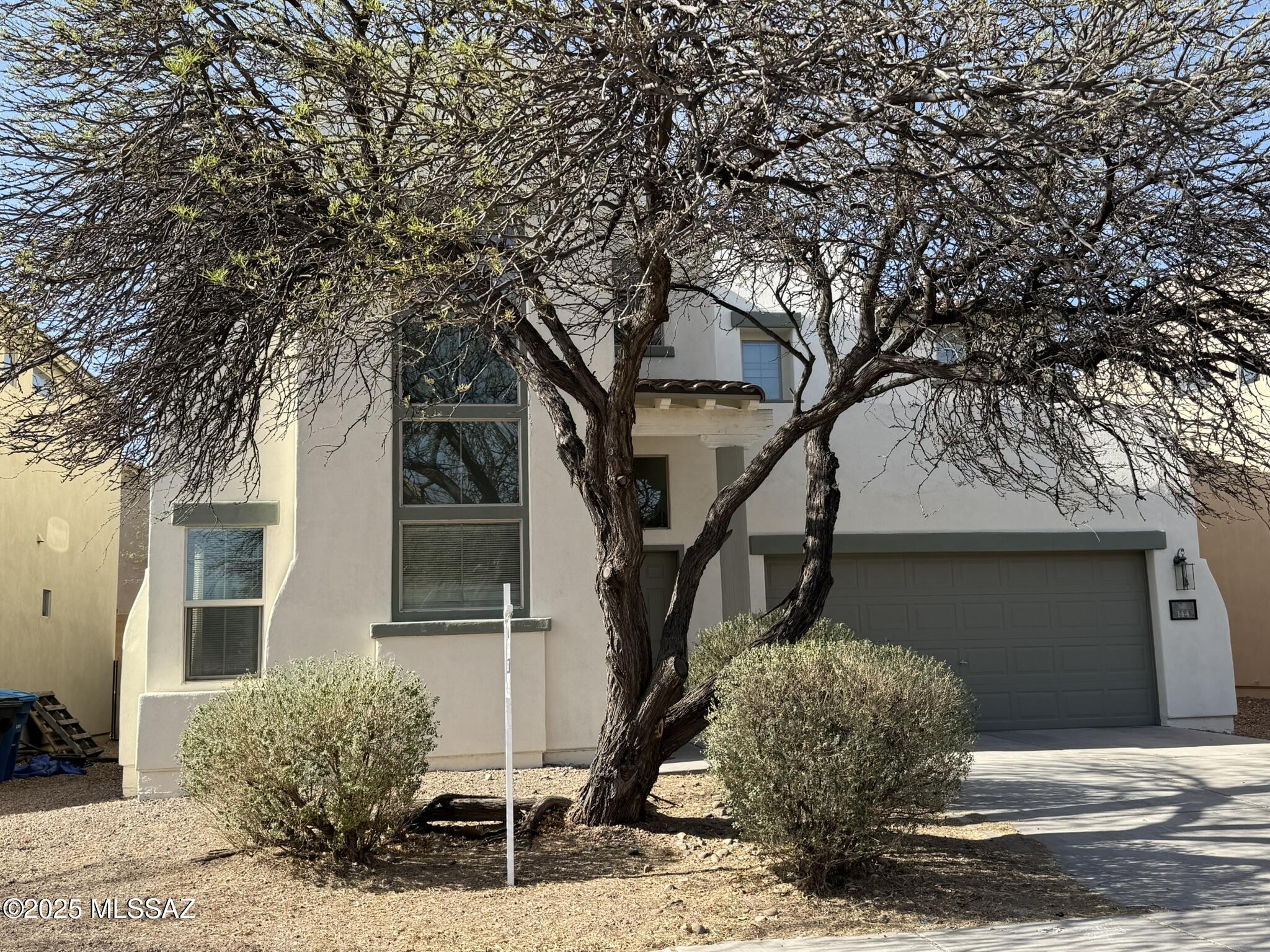 Presidio De Cancion (1-200) - Residential Lease