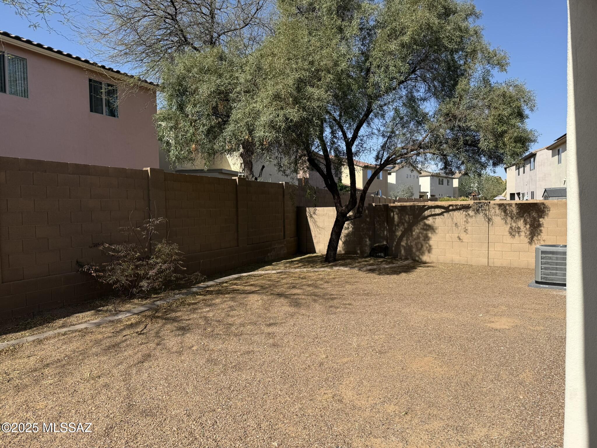 Presidio De Cancion (1-200) - Residential Lease