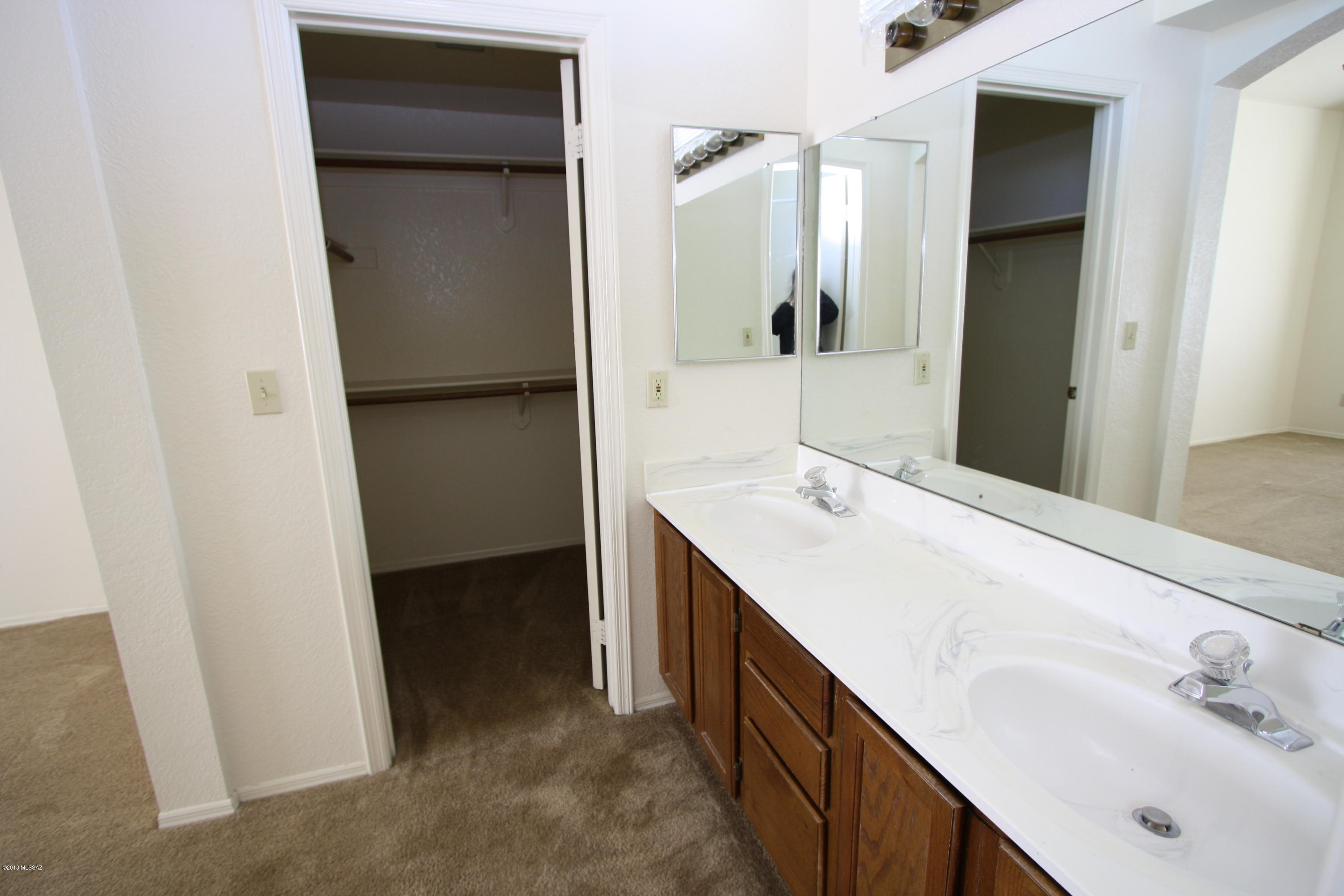 Park Lane(1-64) - Residential Lease