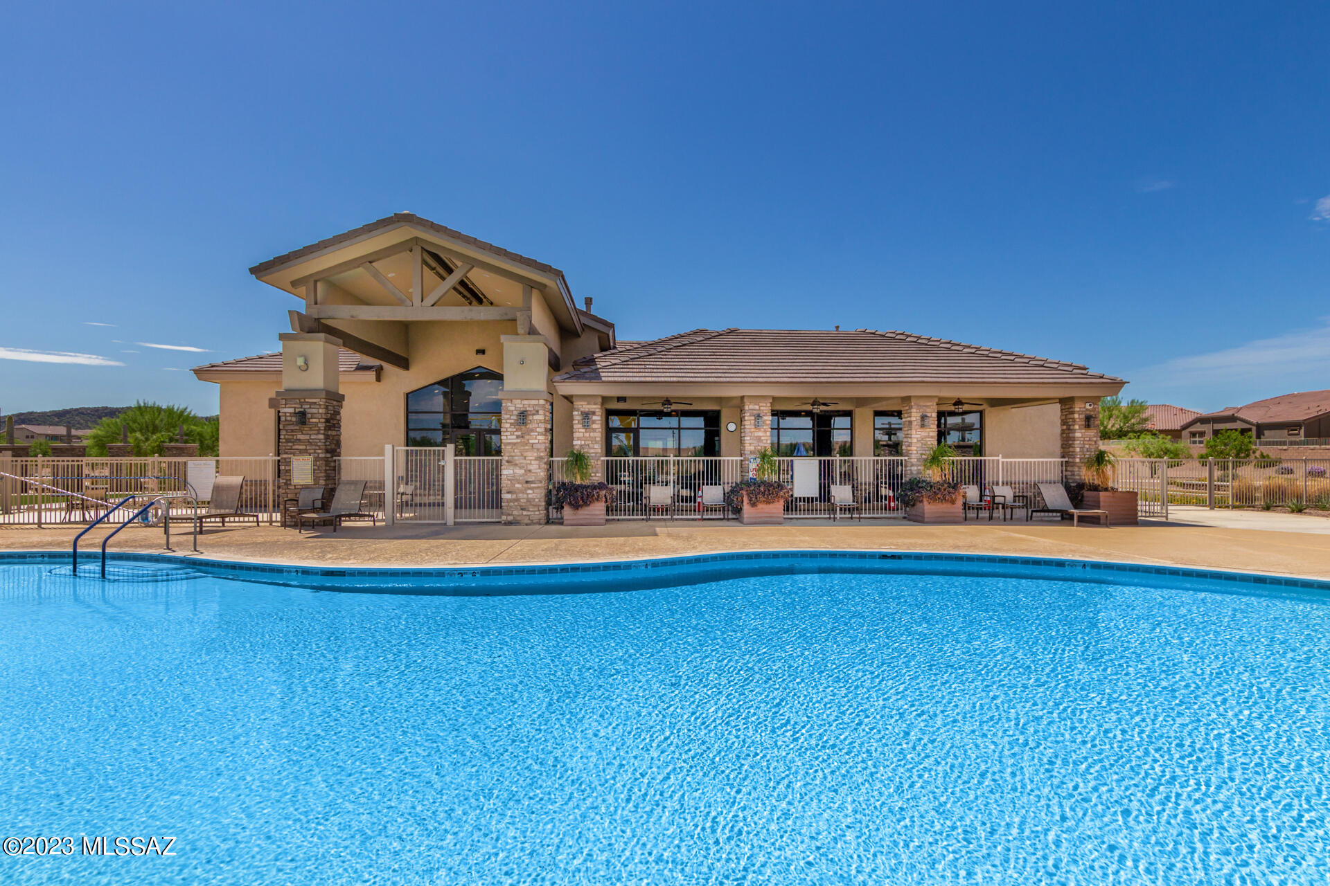 Saguaro Bloom SQ20180540069 - Residential