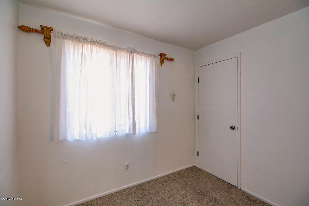 Lakecrest No.4 (81-165) - Residential