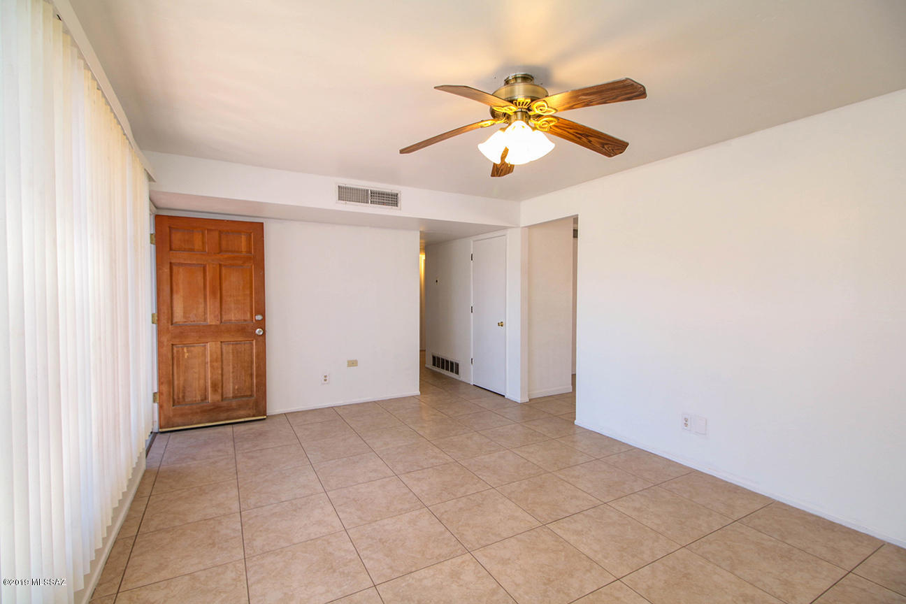 Lakecrest No.4 (81-165) - Residential