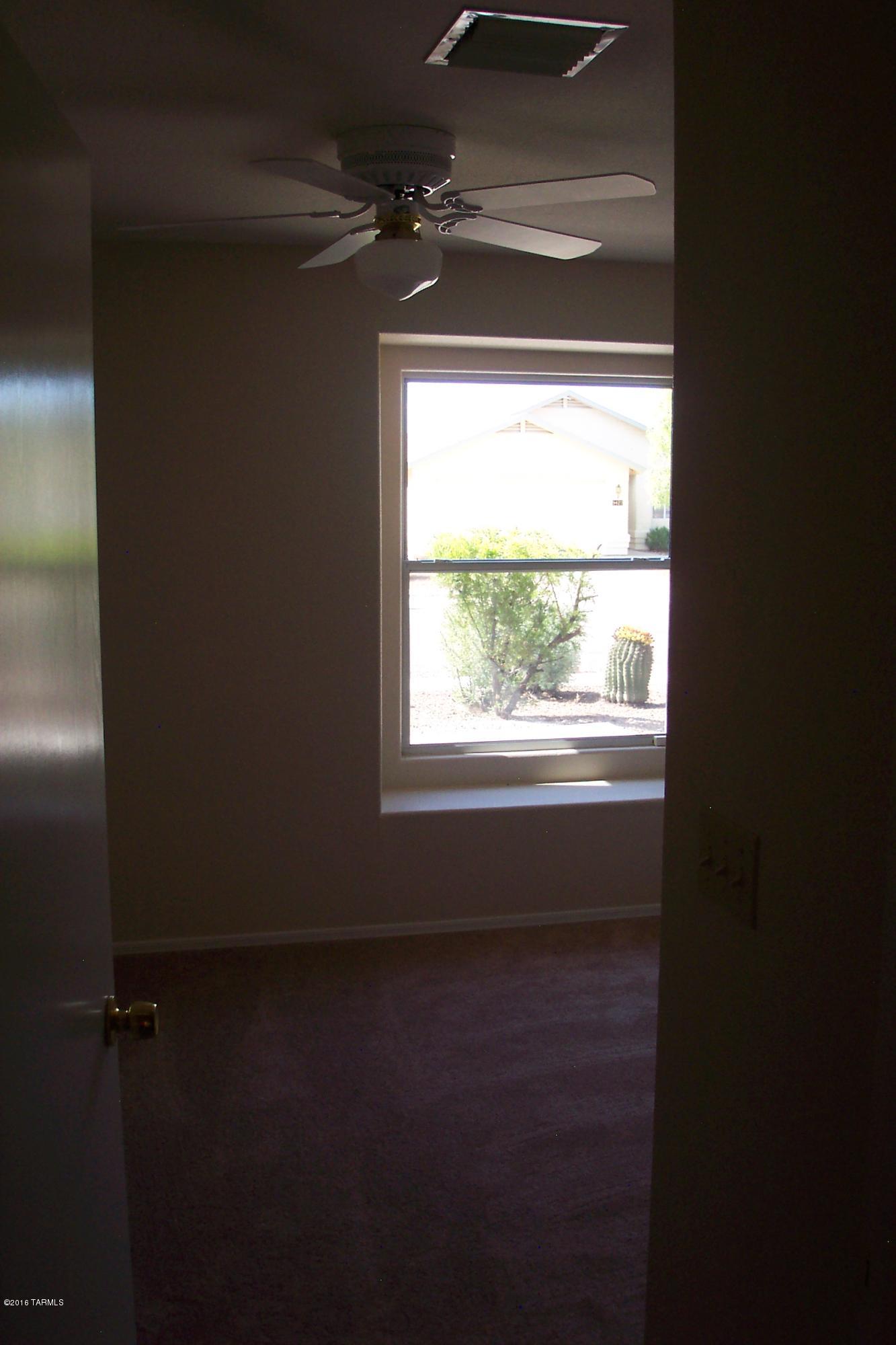 Elliott Homes At Rita Ranch (1-521) - Residential