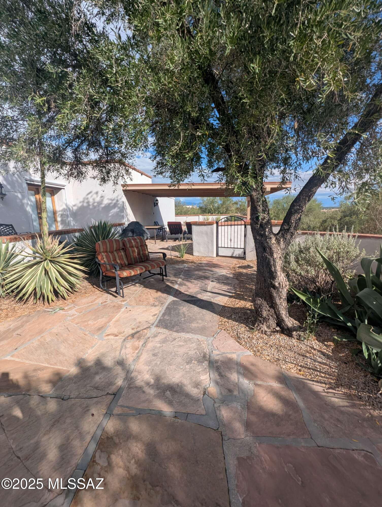 Catalina Foothills Estates NO. 2 - Residential Lease