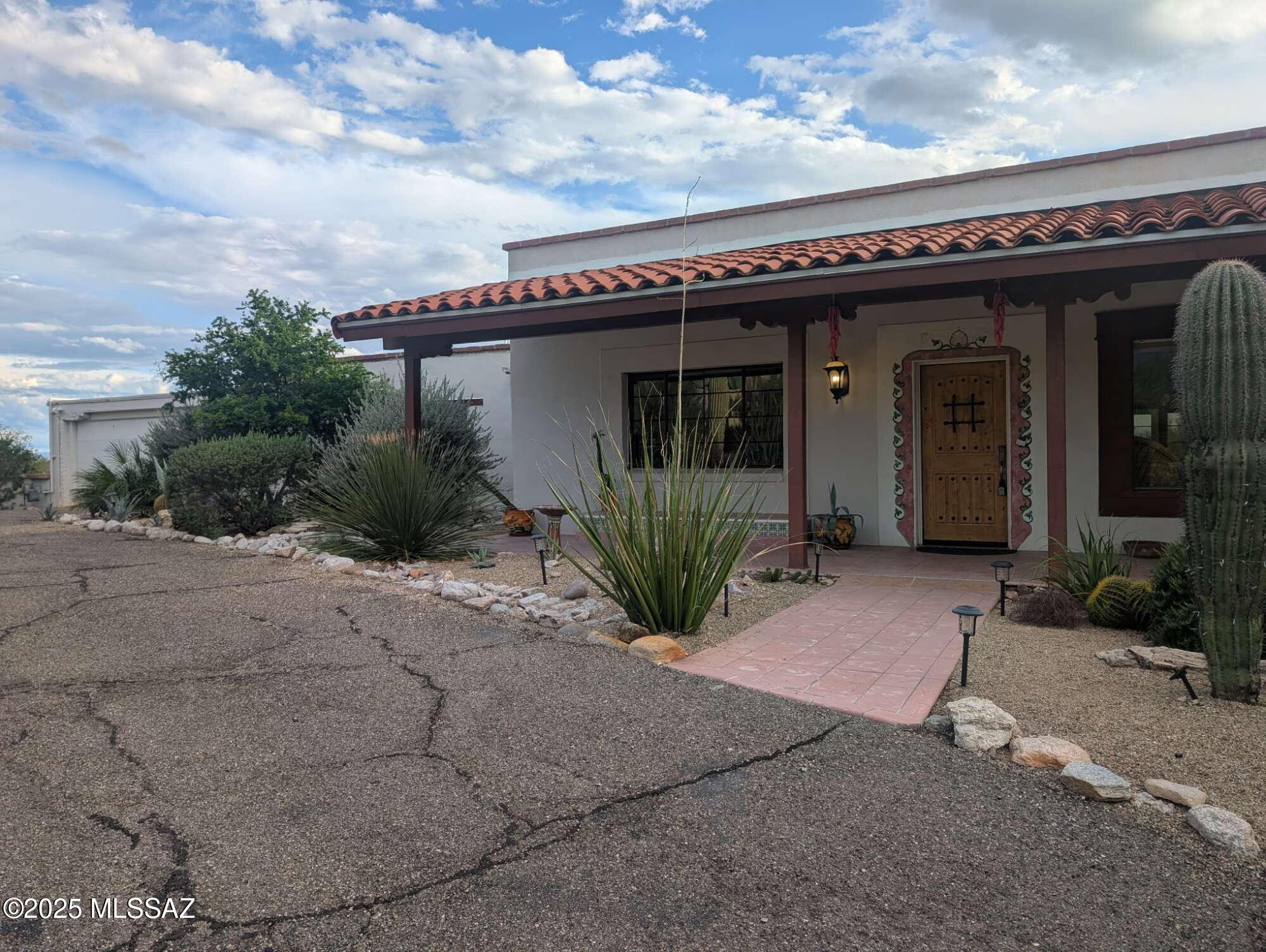Catalina Foothills Estates NO. 2 - Residential Lease