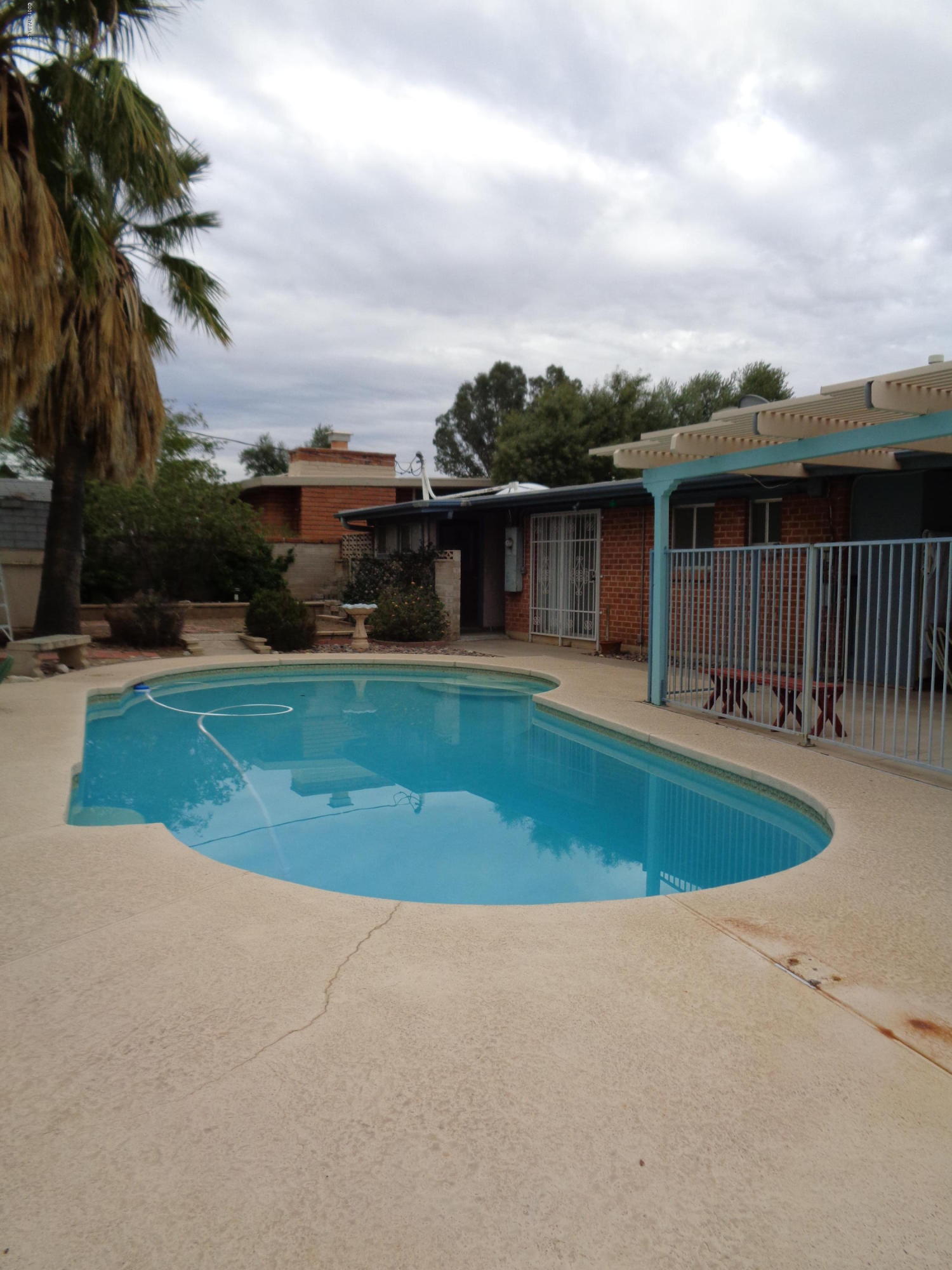 Casa Loma Estates - Residential