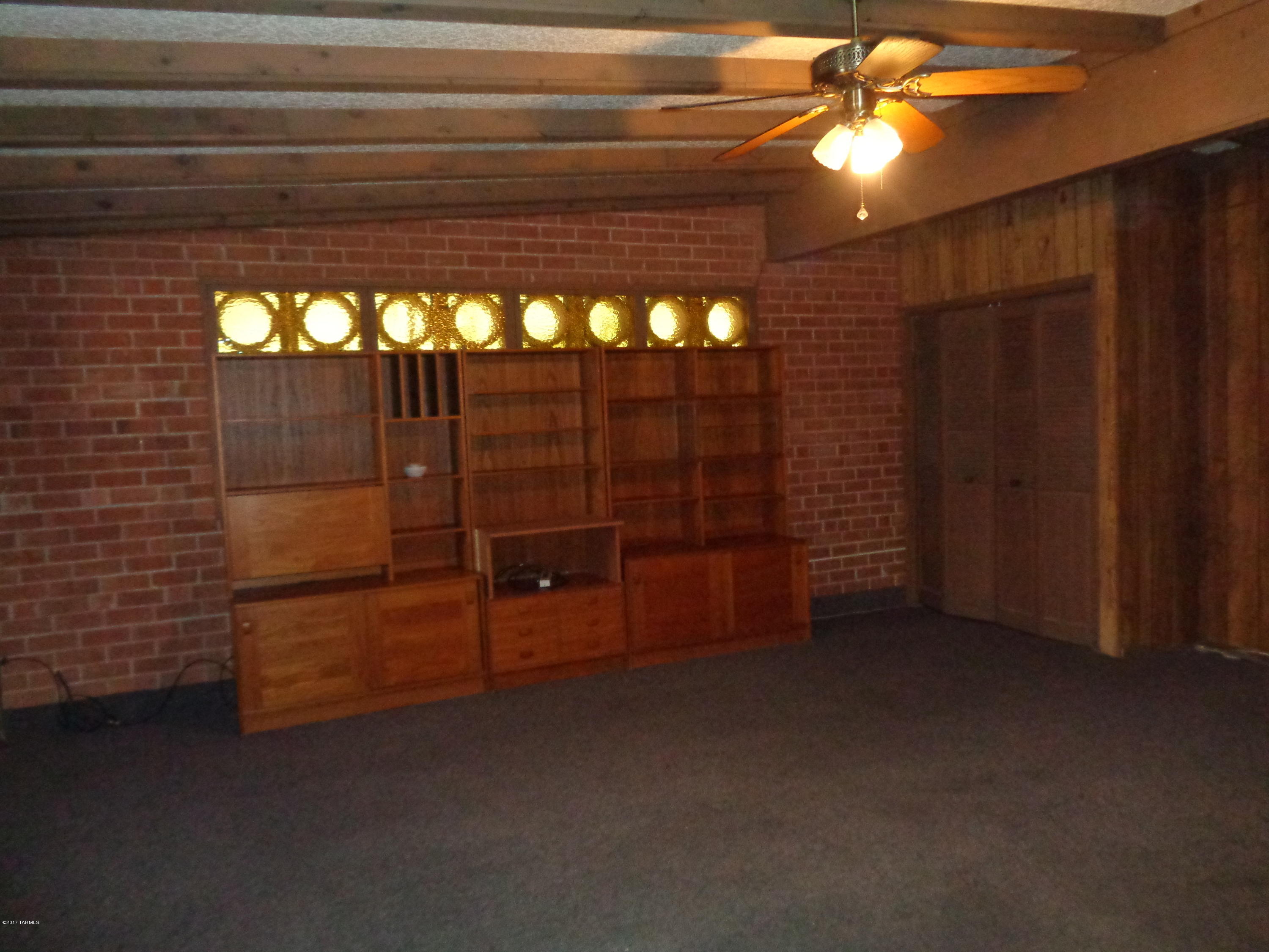 Casa Loma Estates - Residential