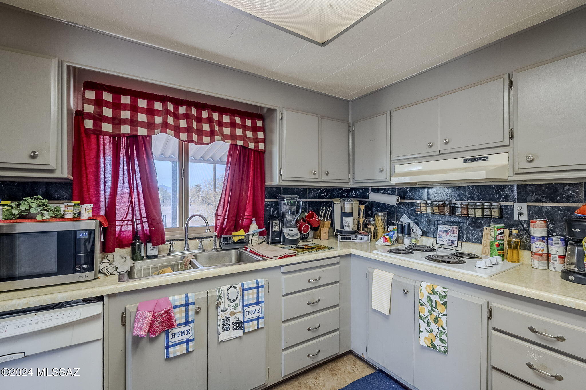 Avra Ranchettes - Residential
