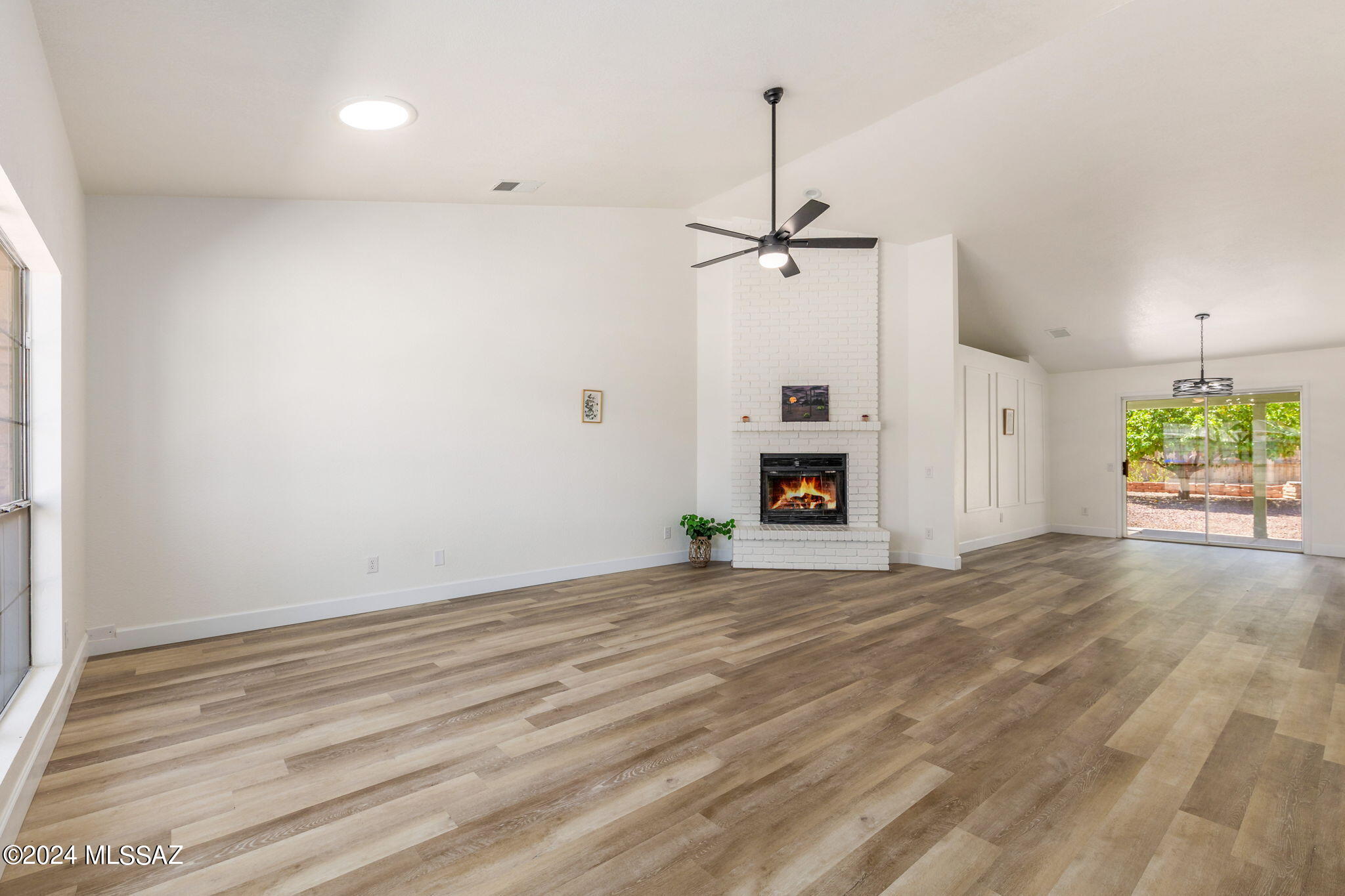 Cortaro Ridge (125-214) - Residential