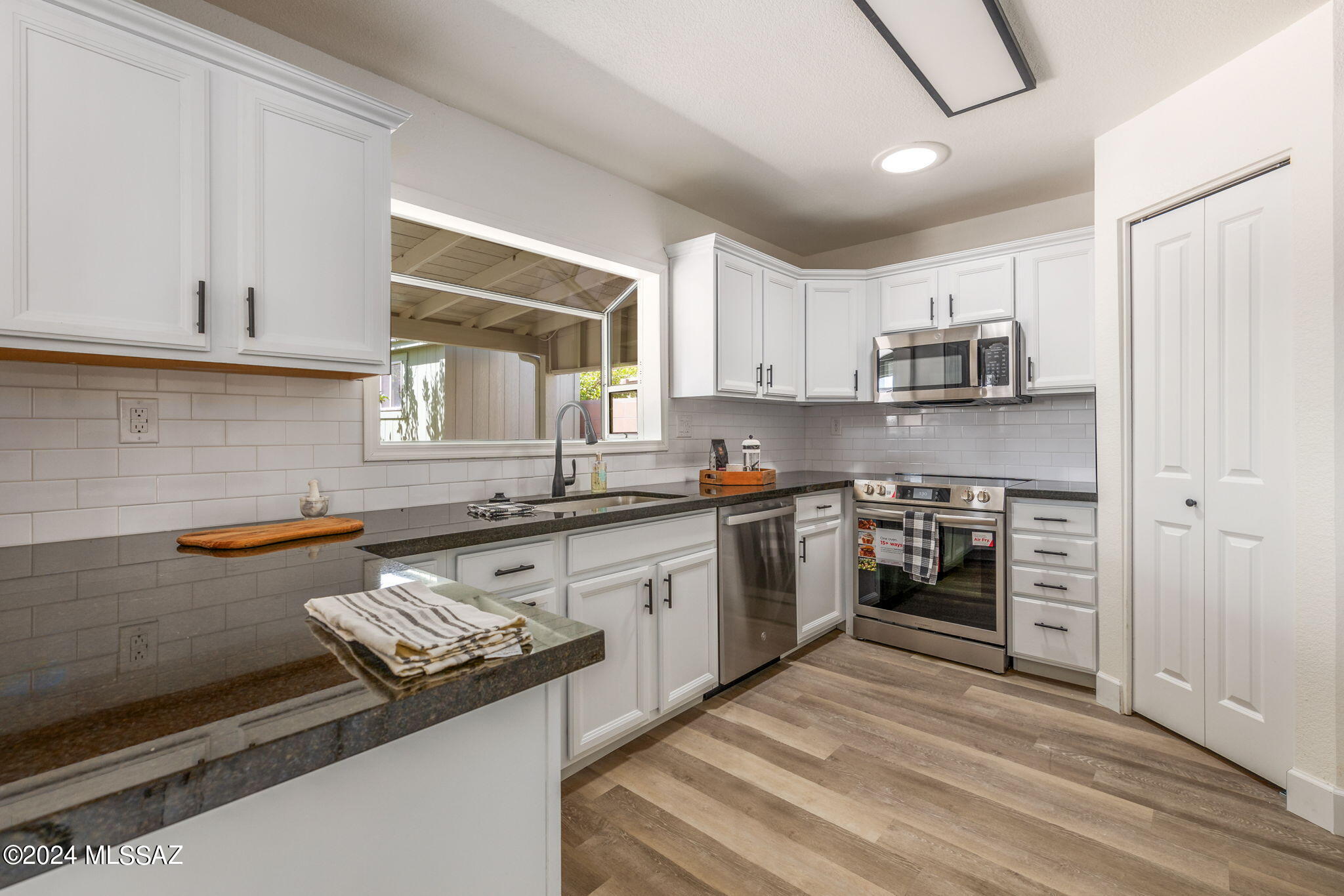 Cortaro Ridge (125-214) - Residential