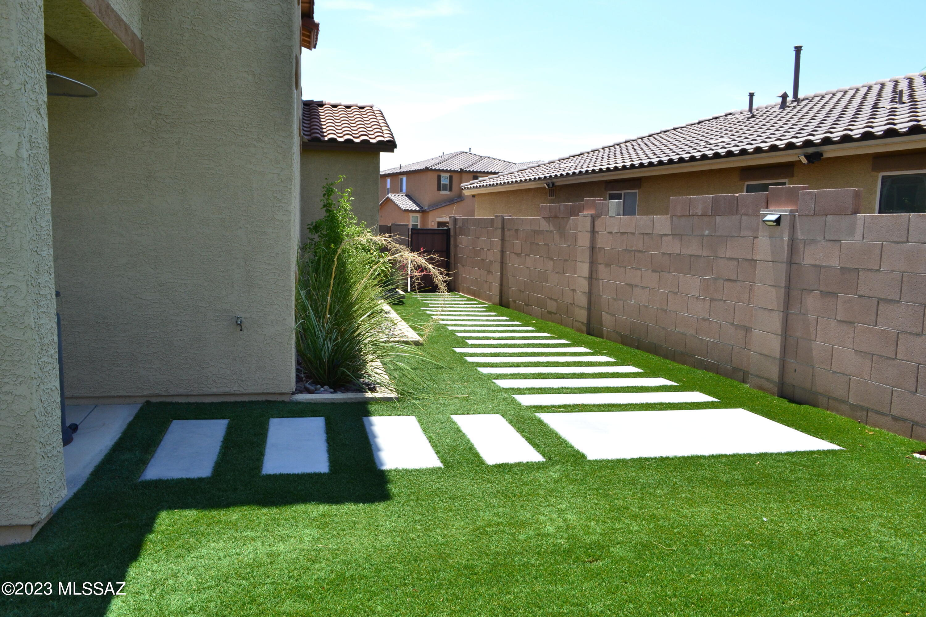 Oasis Hills - Residential Lease