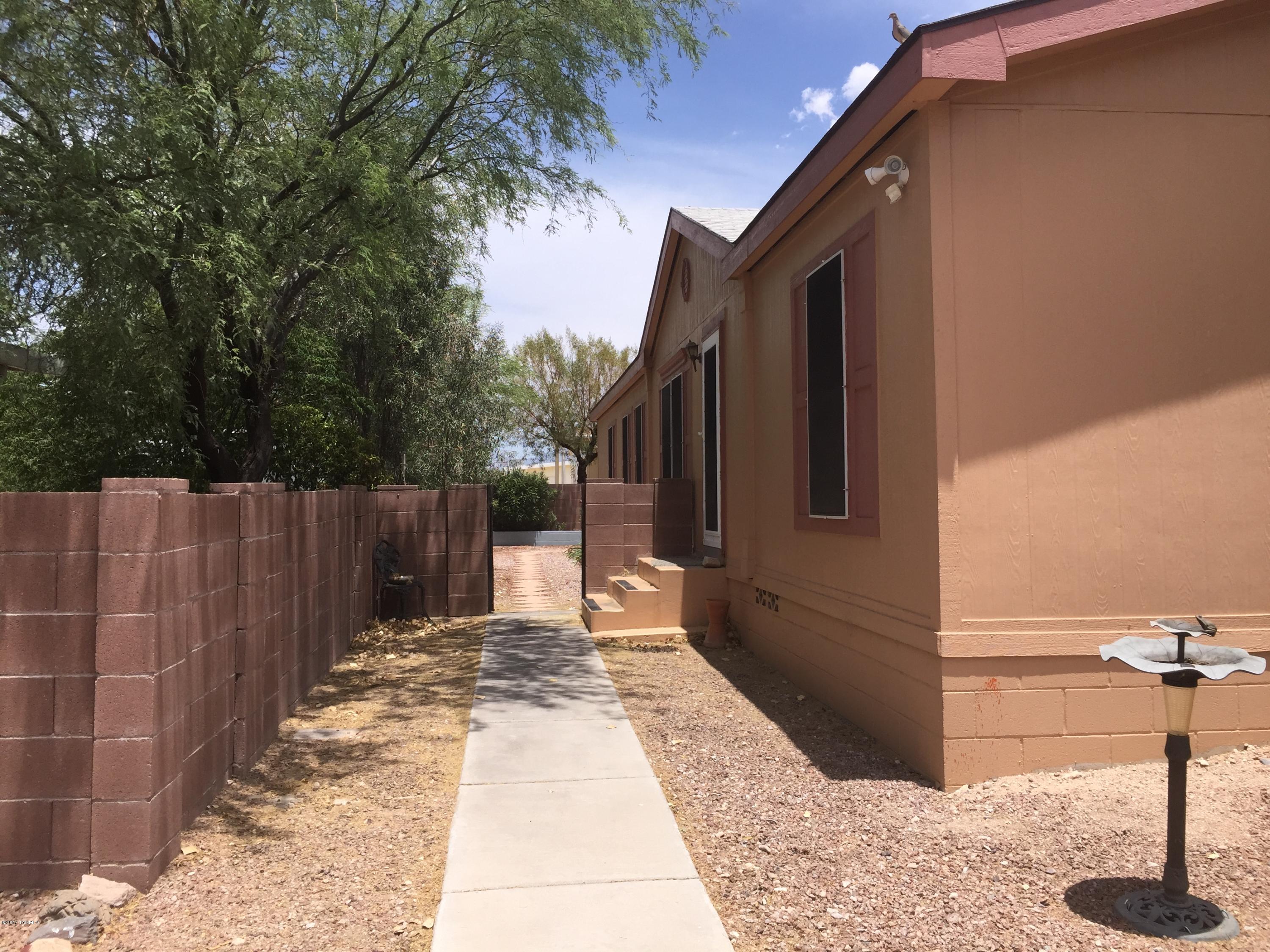 Window Rock East (1-119) - Residential Lease