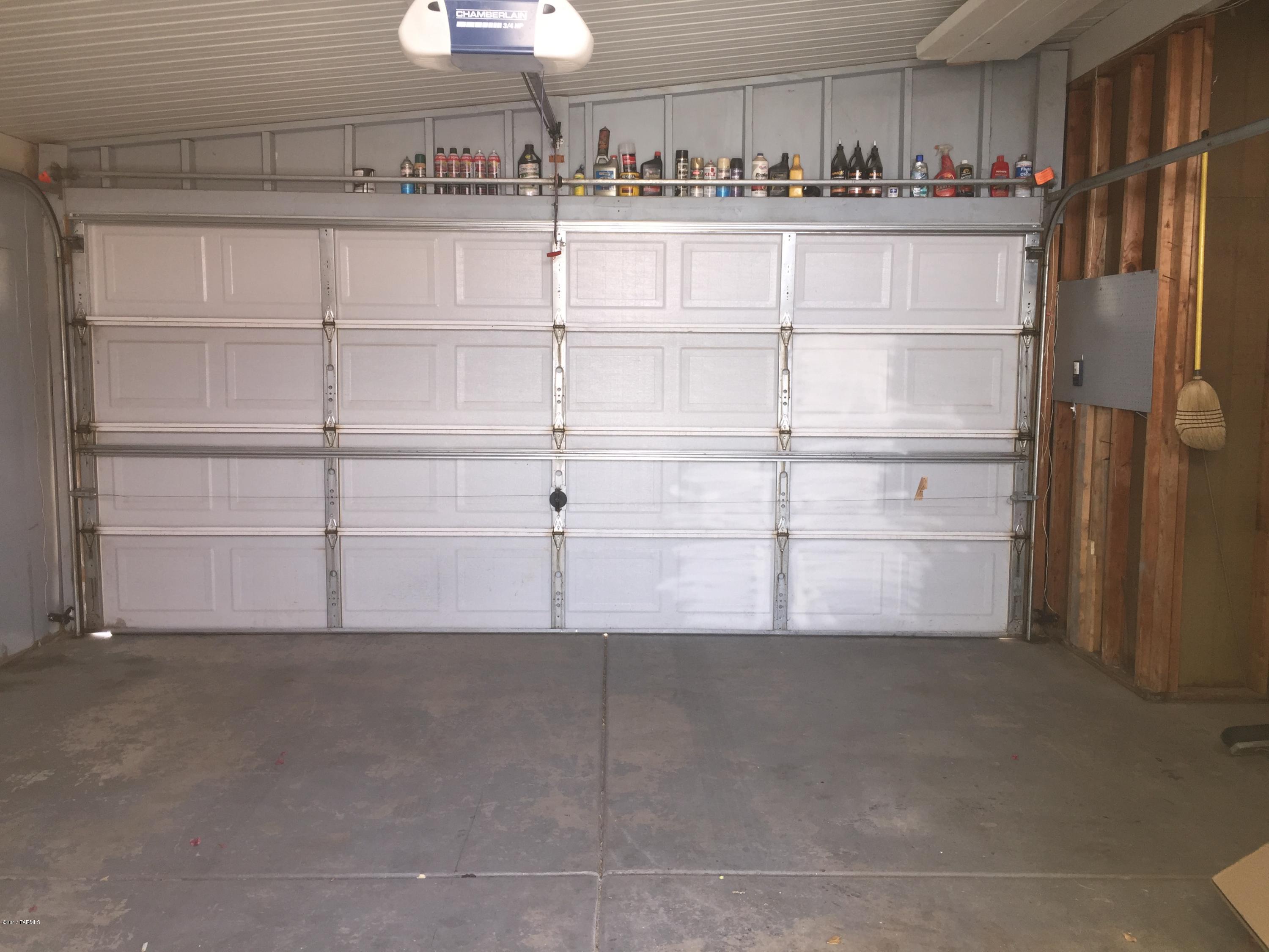 Window Rock East (1-119) - Residential Lease