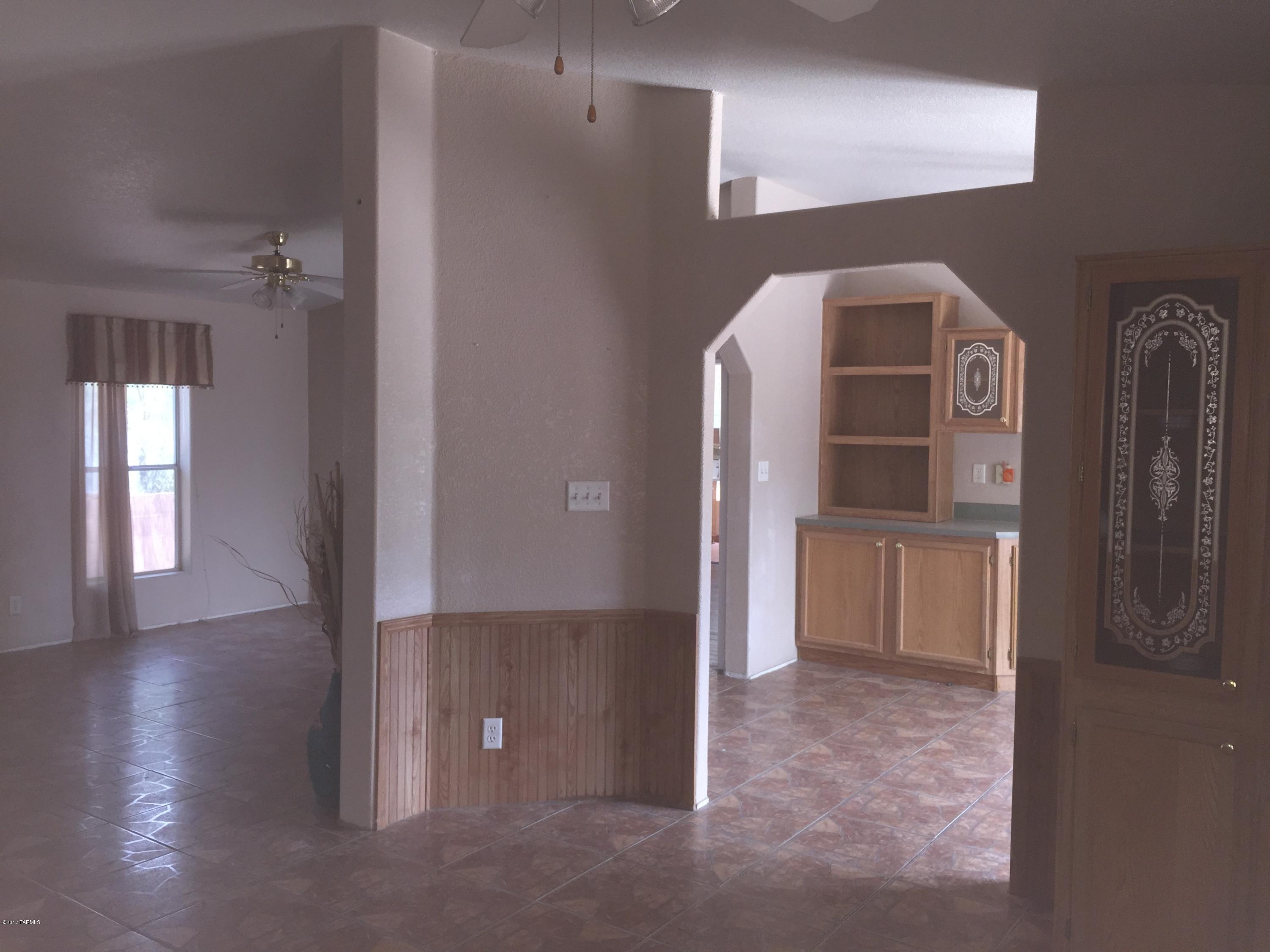 Window Rock East (1-119) - Residential Lease