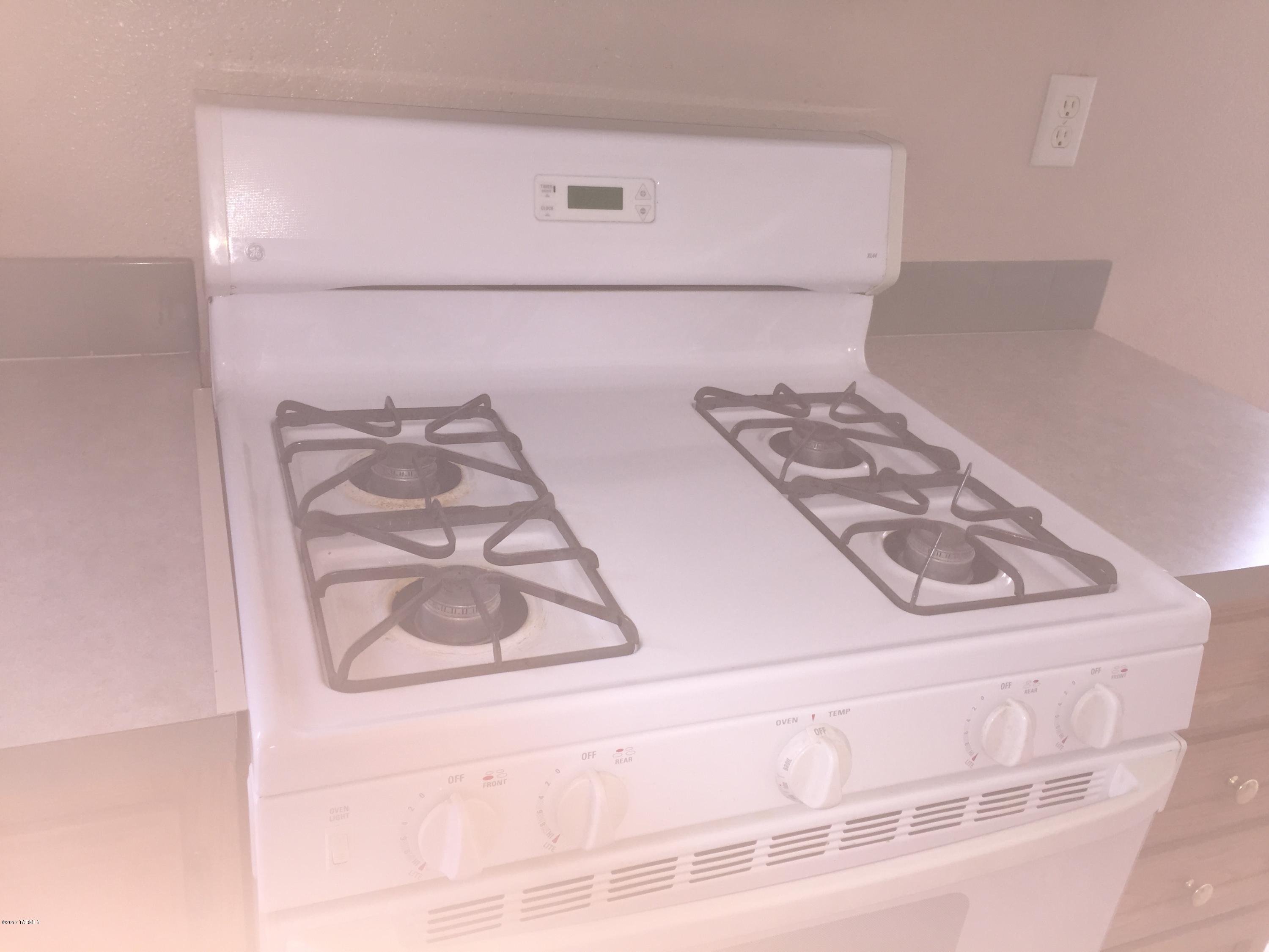 Window Rock East (1-119) - Residential Lease