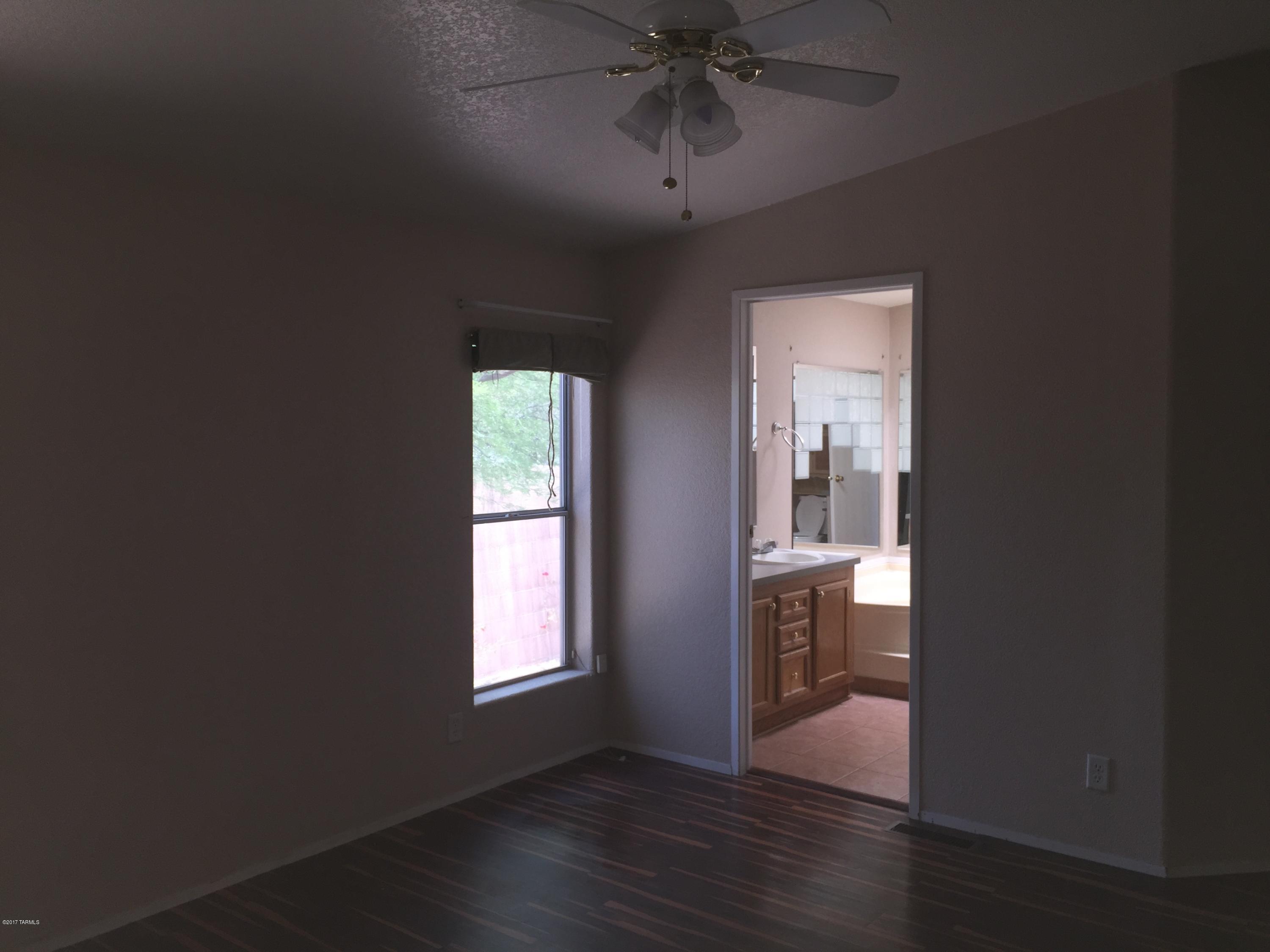 Window Rock East (1-119) - Residential Lease