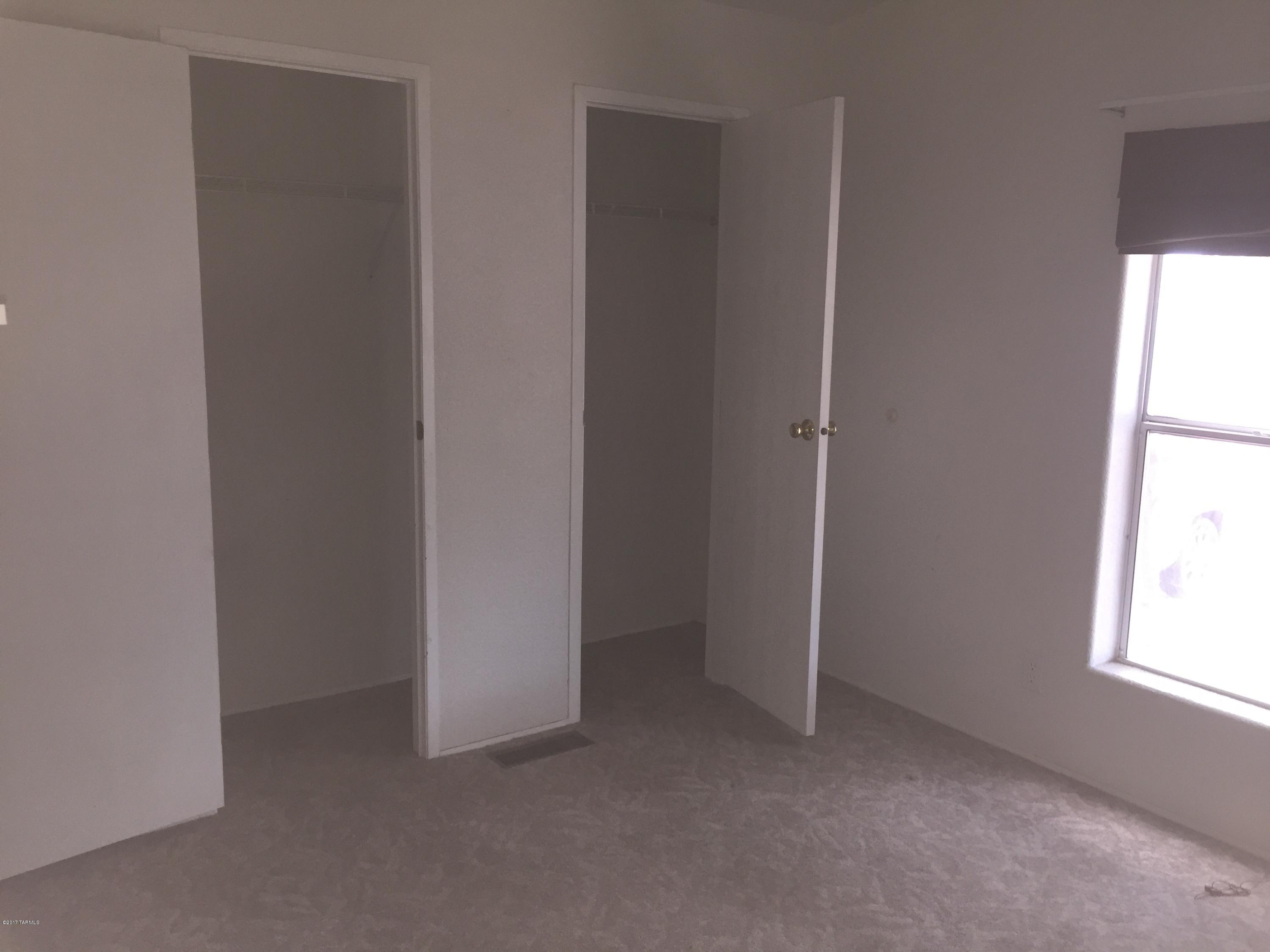 Window Rock East (1-119) - Residential Lease