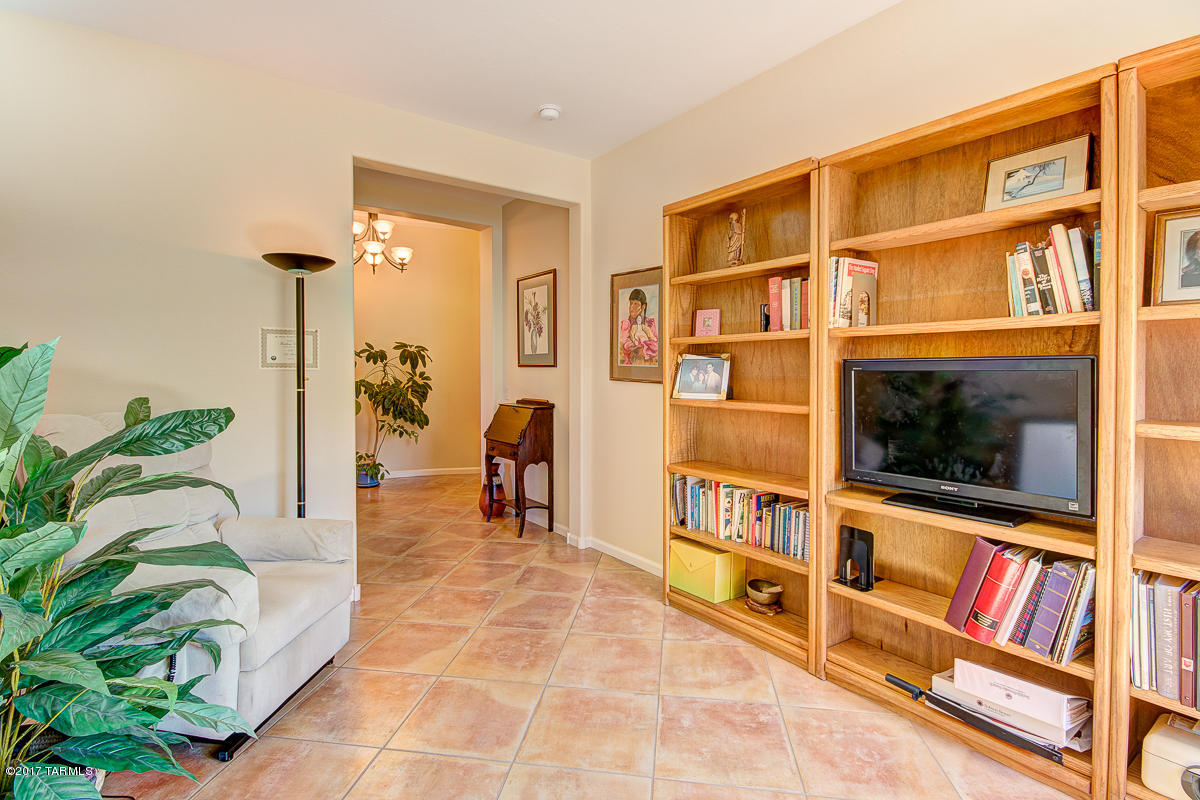Saddlebrooke Ranch - Residential