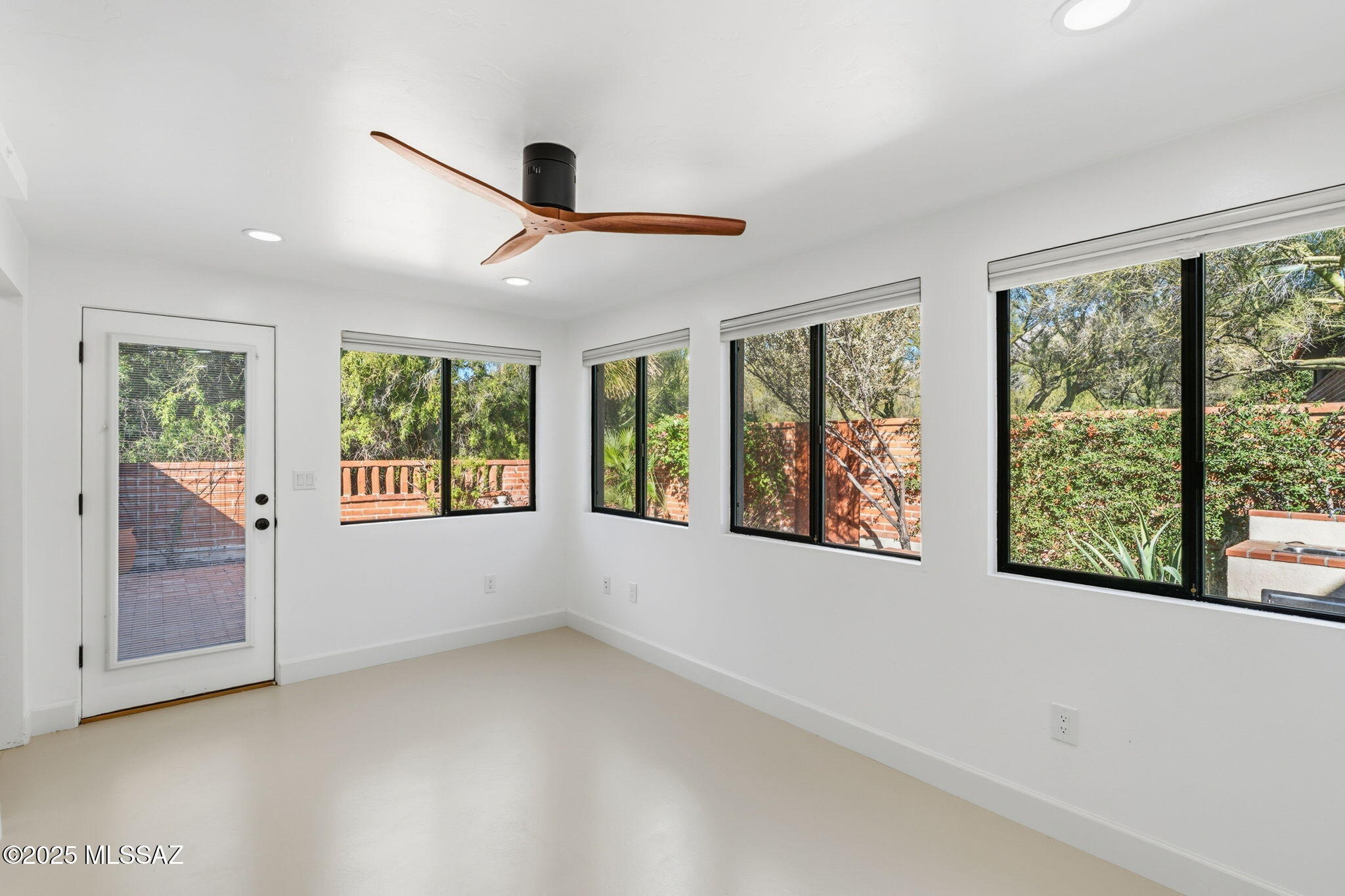 Catalina Pueblo NO. 2 (35-88) - Residential