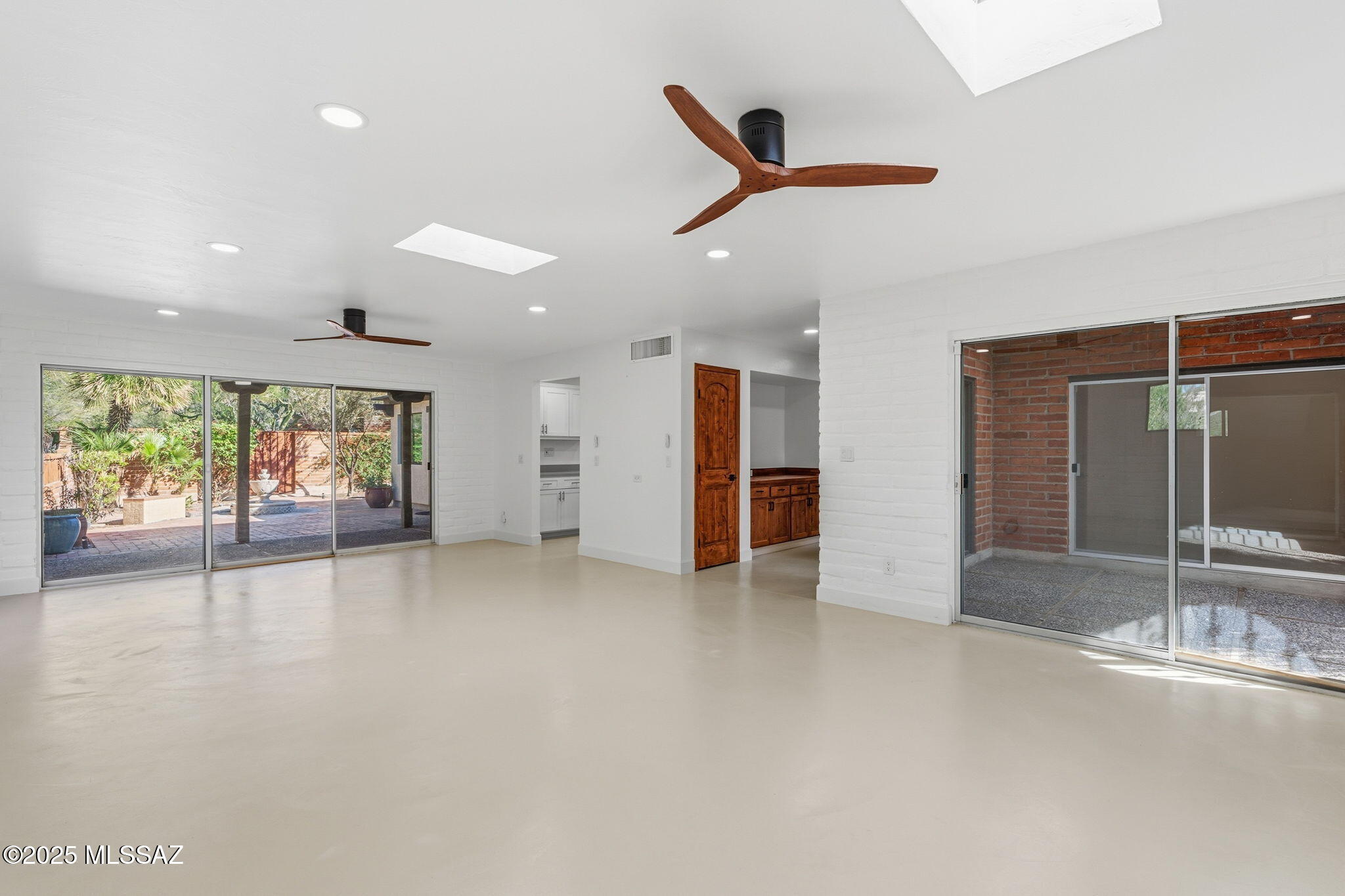 Catalina Pueblo NO. 2 (35-88) - Residential