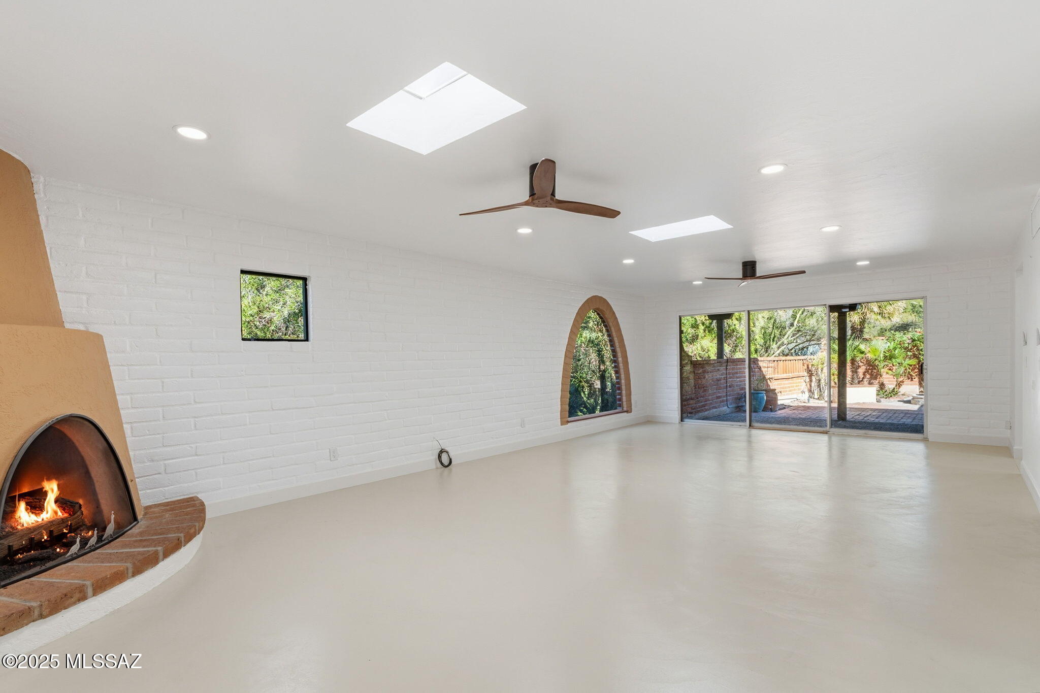 Catalina Pueblo NO. 2 (35-88) - Residential