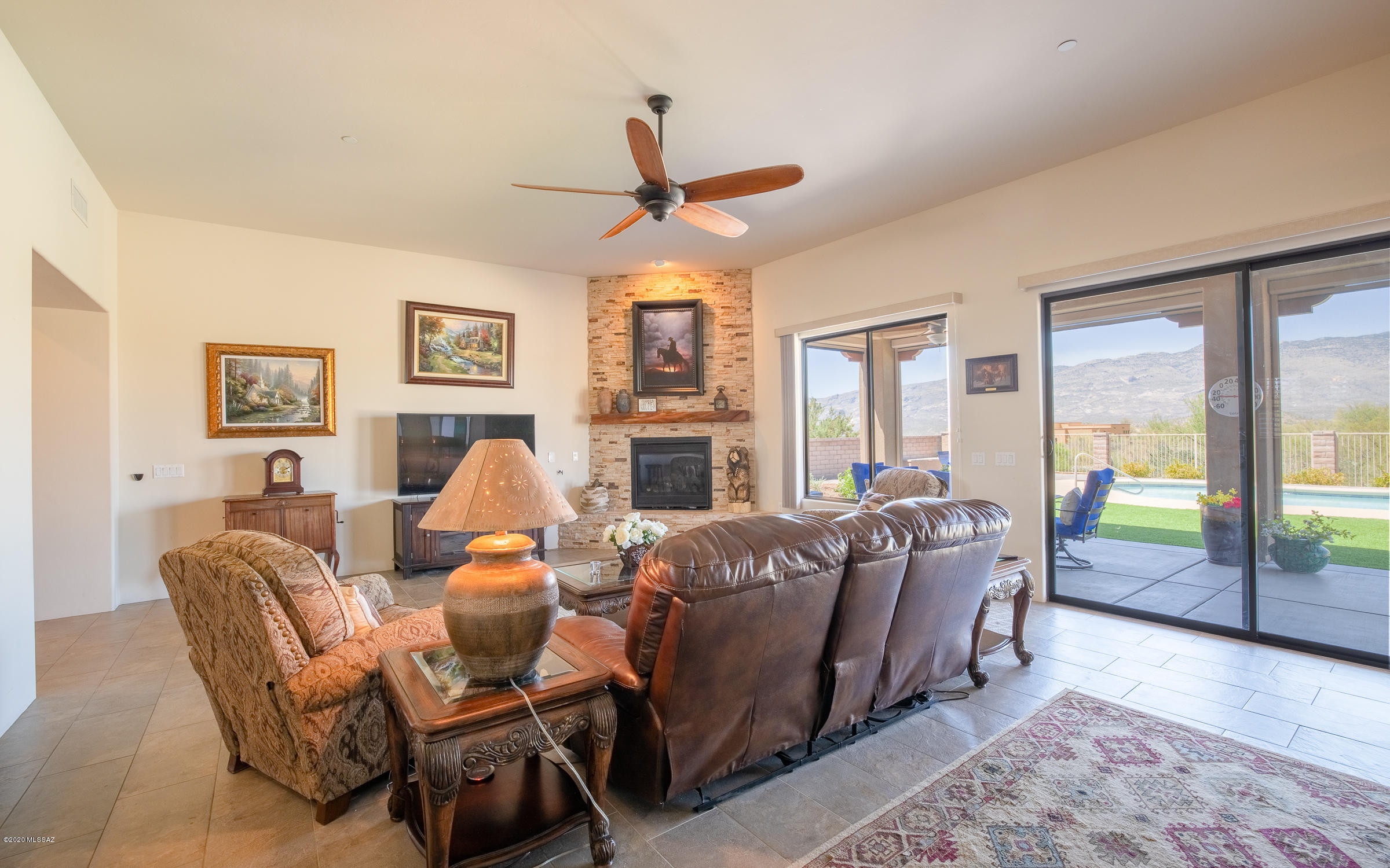 Coyote Creek (1-395) - Residential