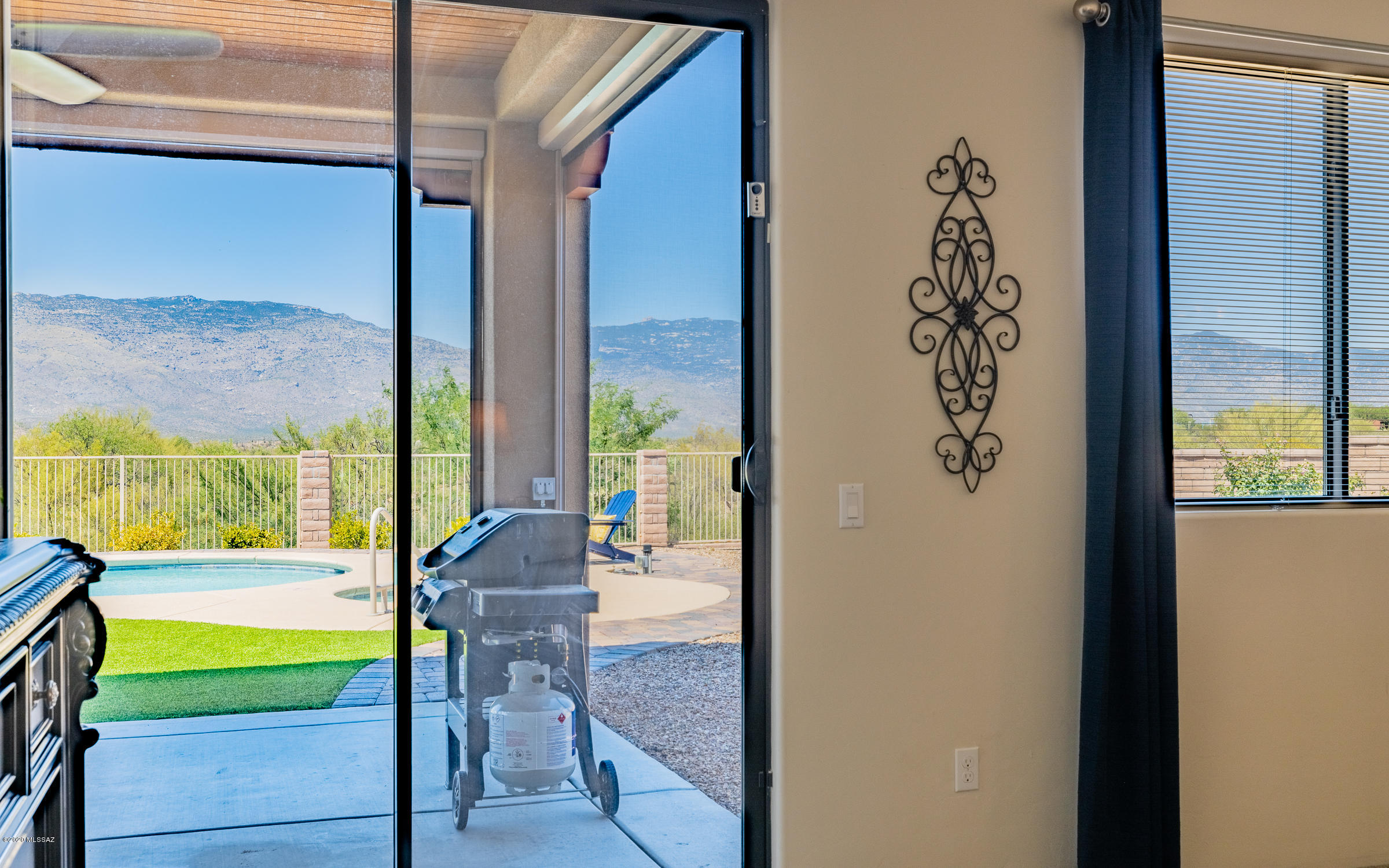 Coyote Creek (1-395) - Residential