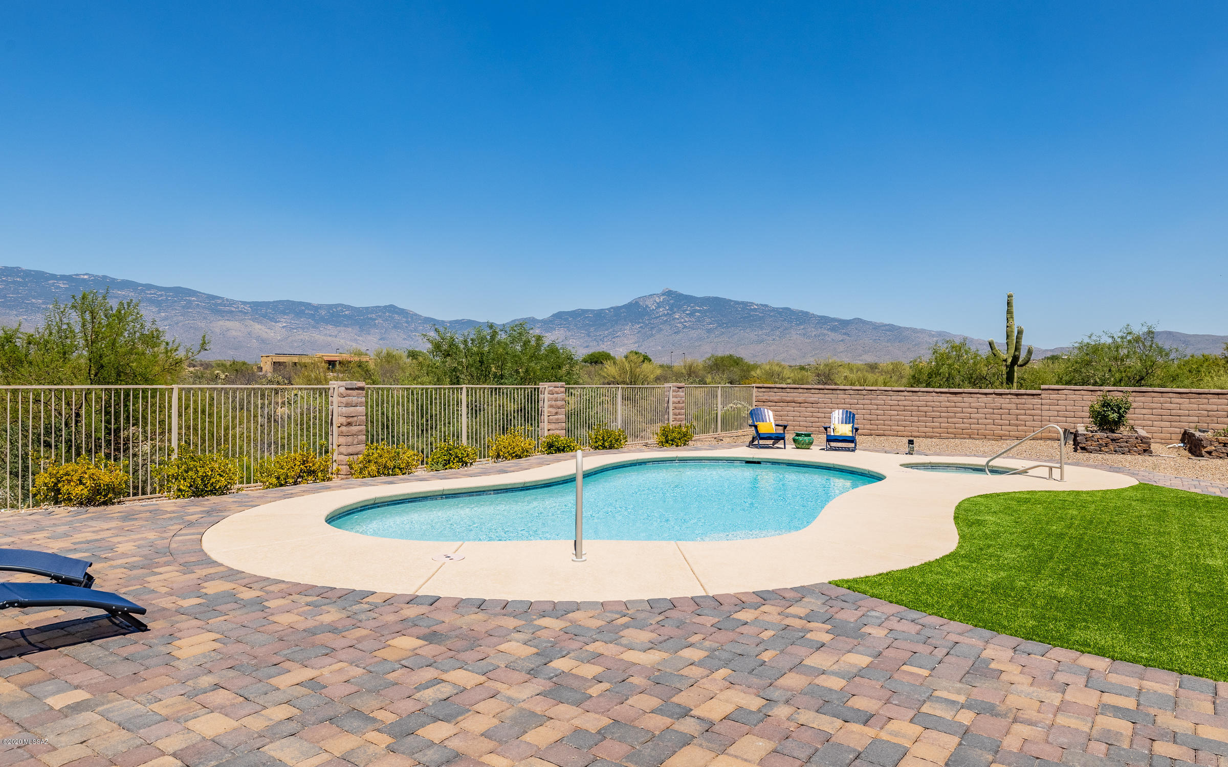 Coyote Creek (1-395) - Residential