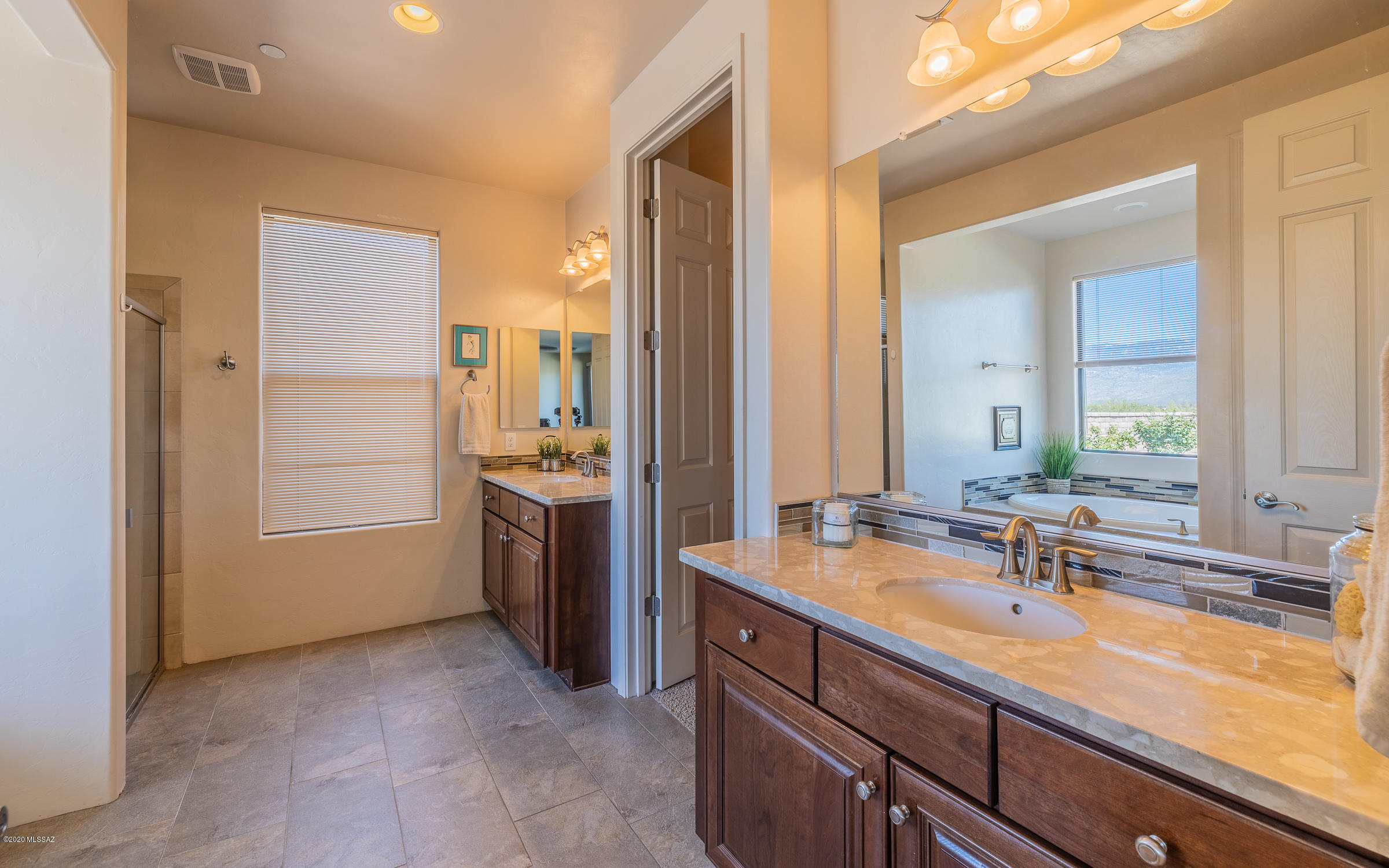 Coyote Creek (1-395) - Residential