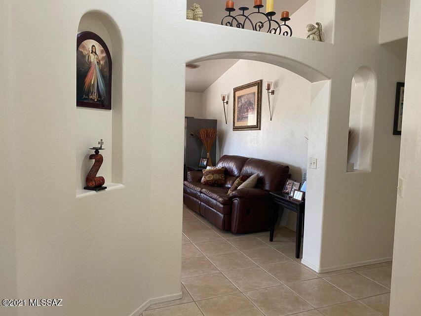 Rio Rico Villas 16 - Residential