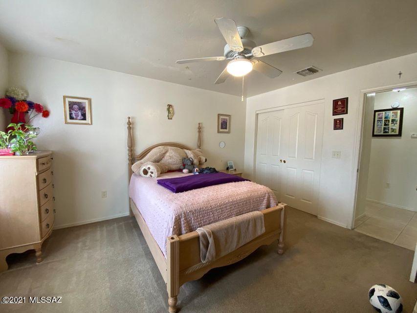 Rio Rico Villas 16 - Residential