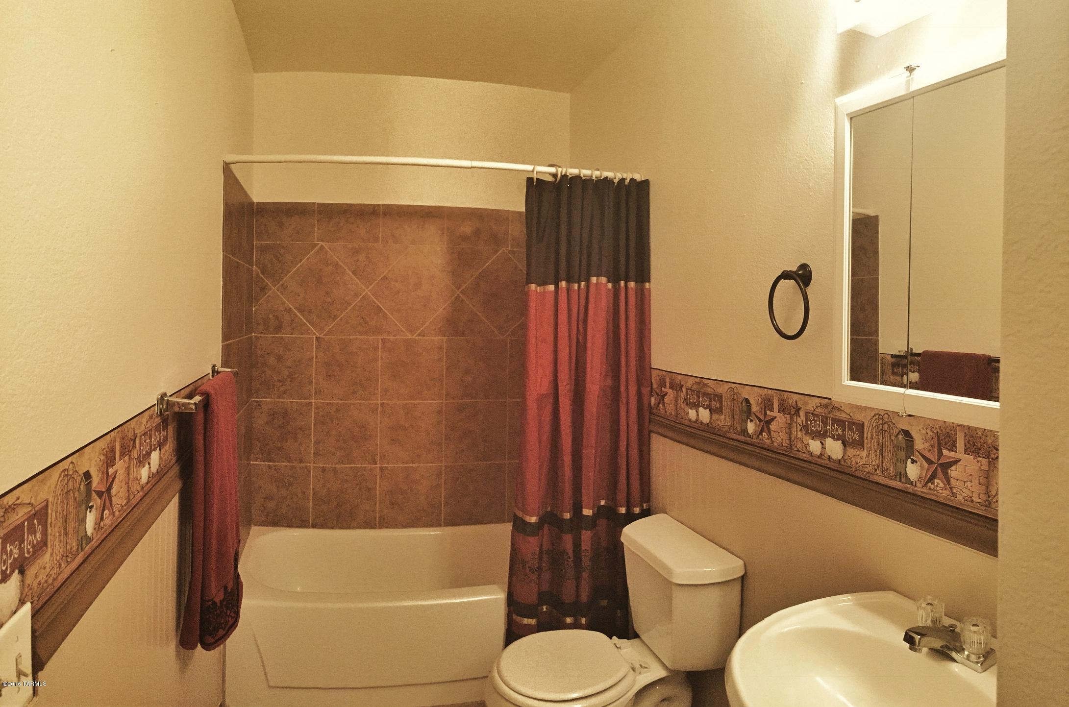 Saguaro Canyon (1-100) - Residential