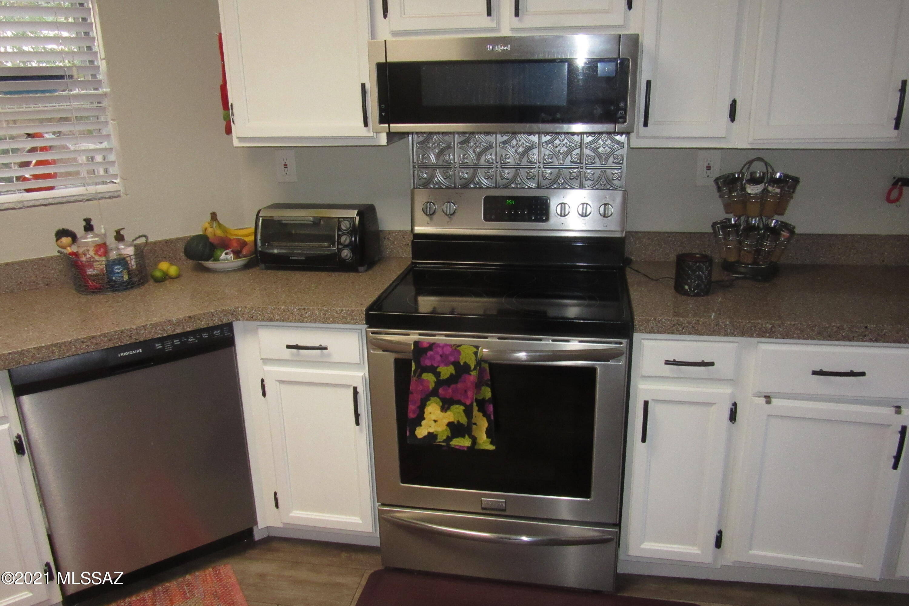 Tanque Verde Estates (1-71) - Residential