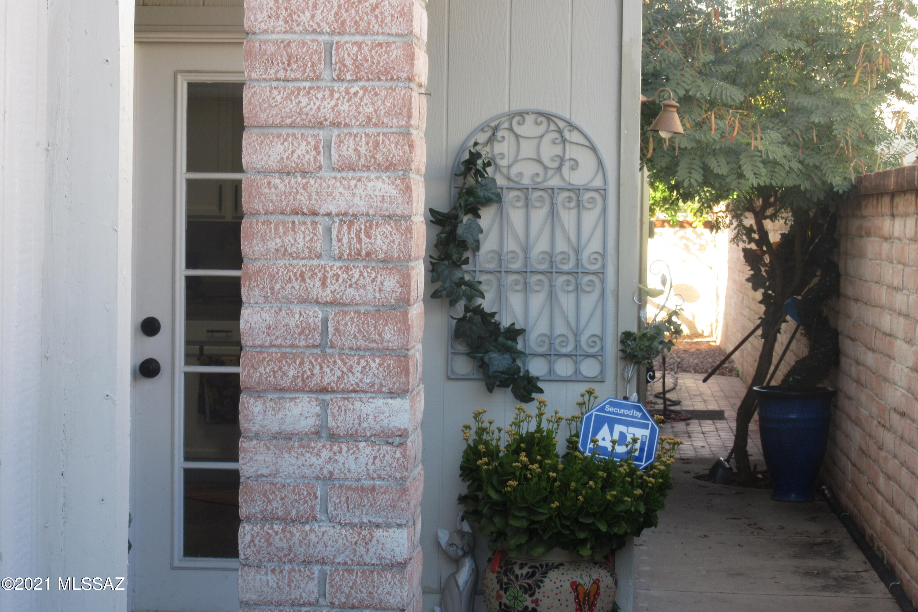 Tanque Verde Estates (1-71) - Residential