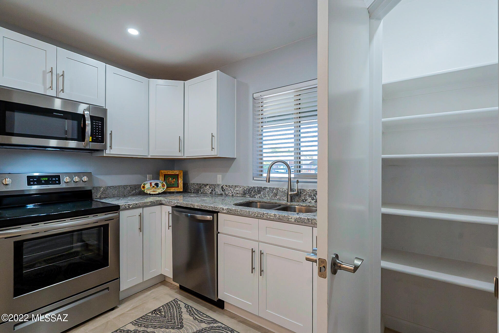 Encanto Park - Residential