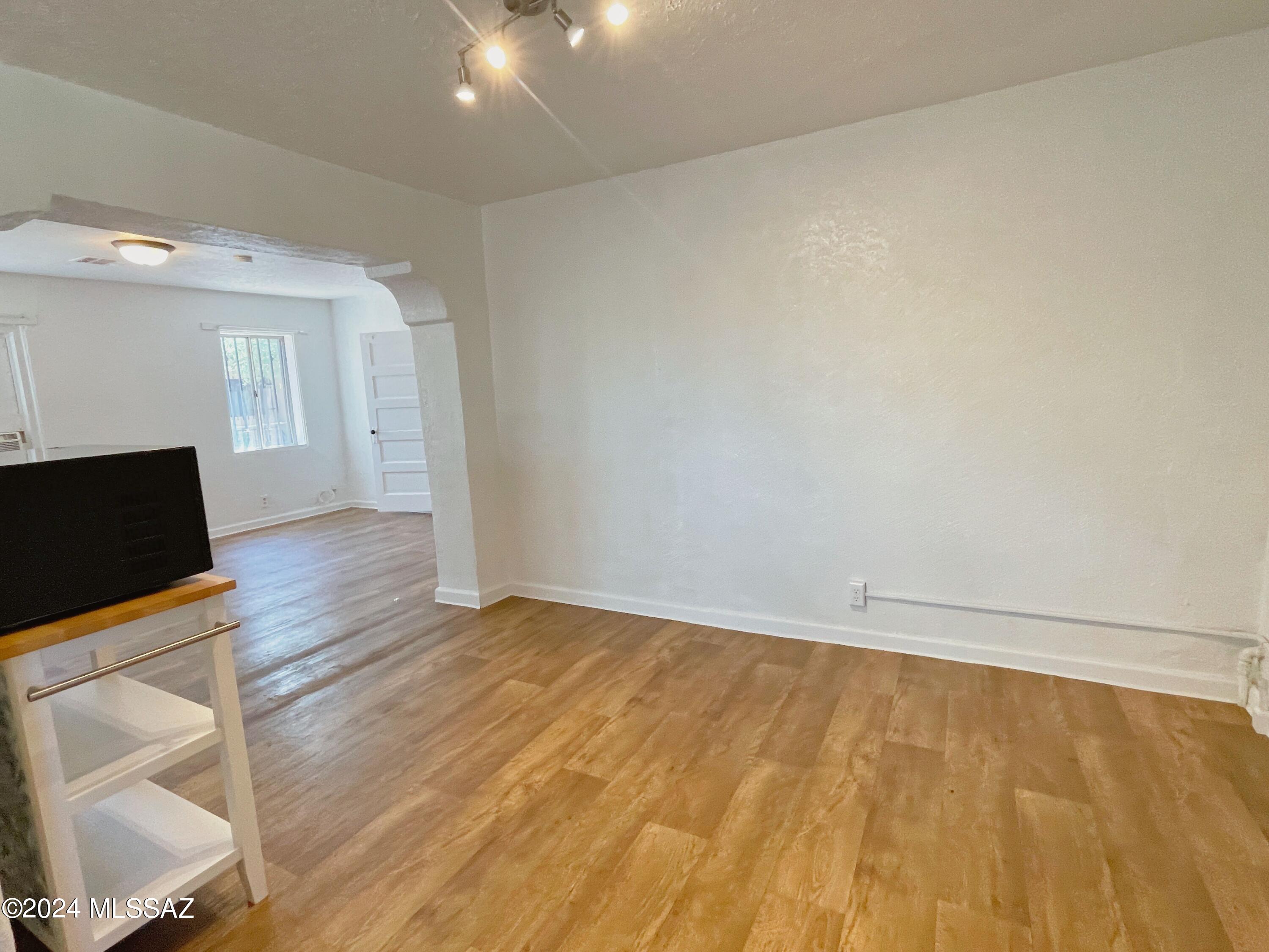 Home No 2 - Residential Lease
