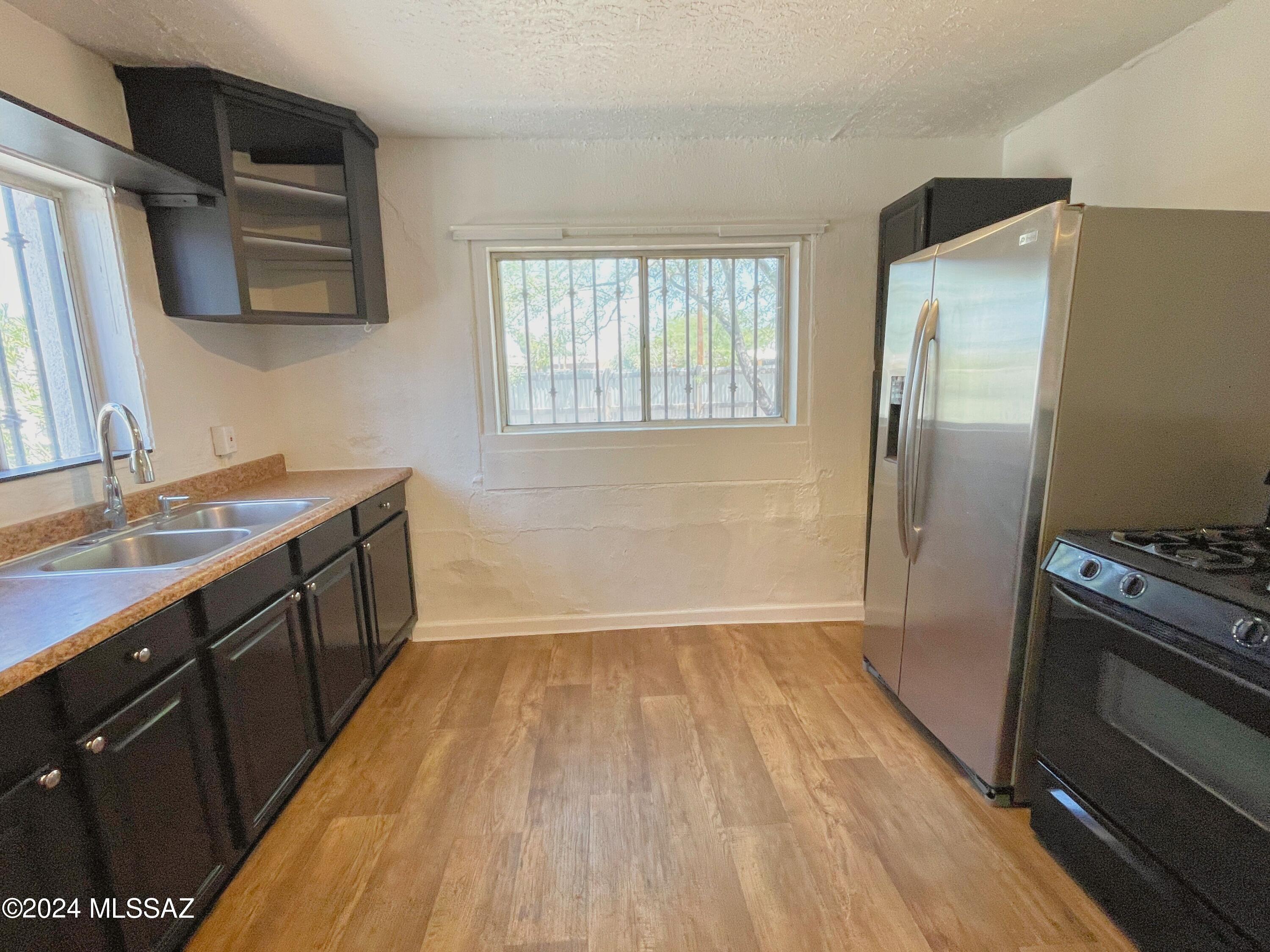 Home No 2 - Residential Lease
