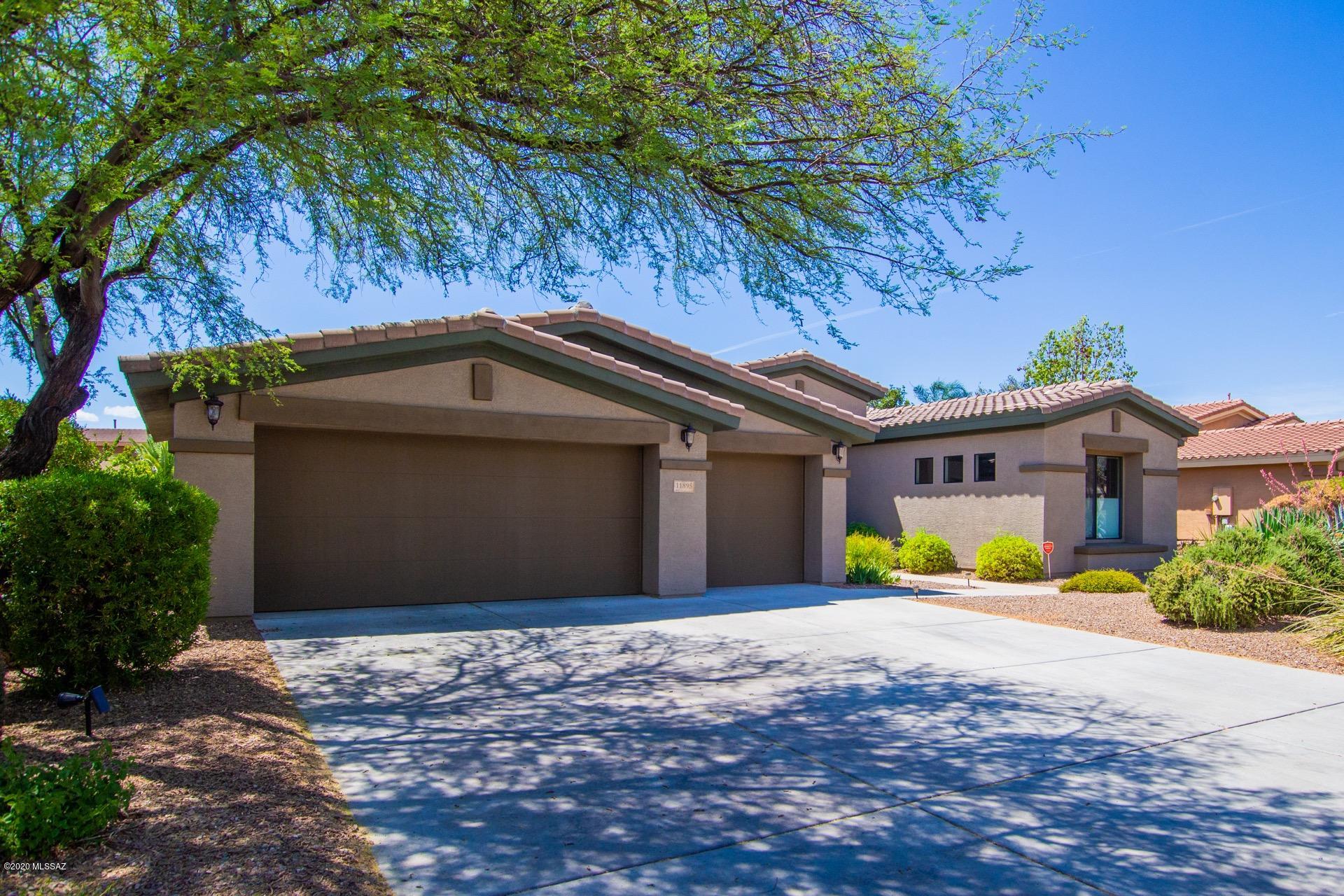 Mira Vista (1-60) - Residential