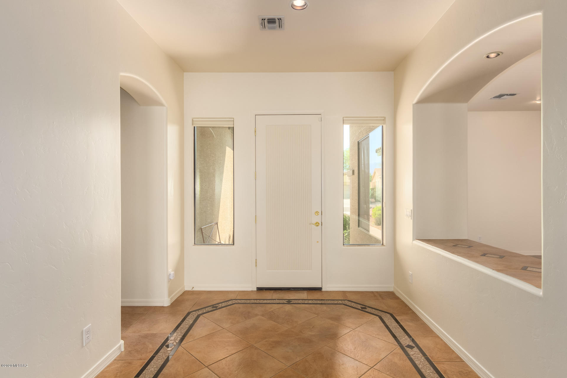 Mira Vista (1-60) - Residential
