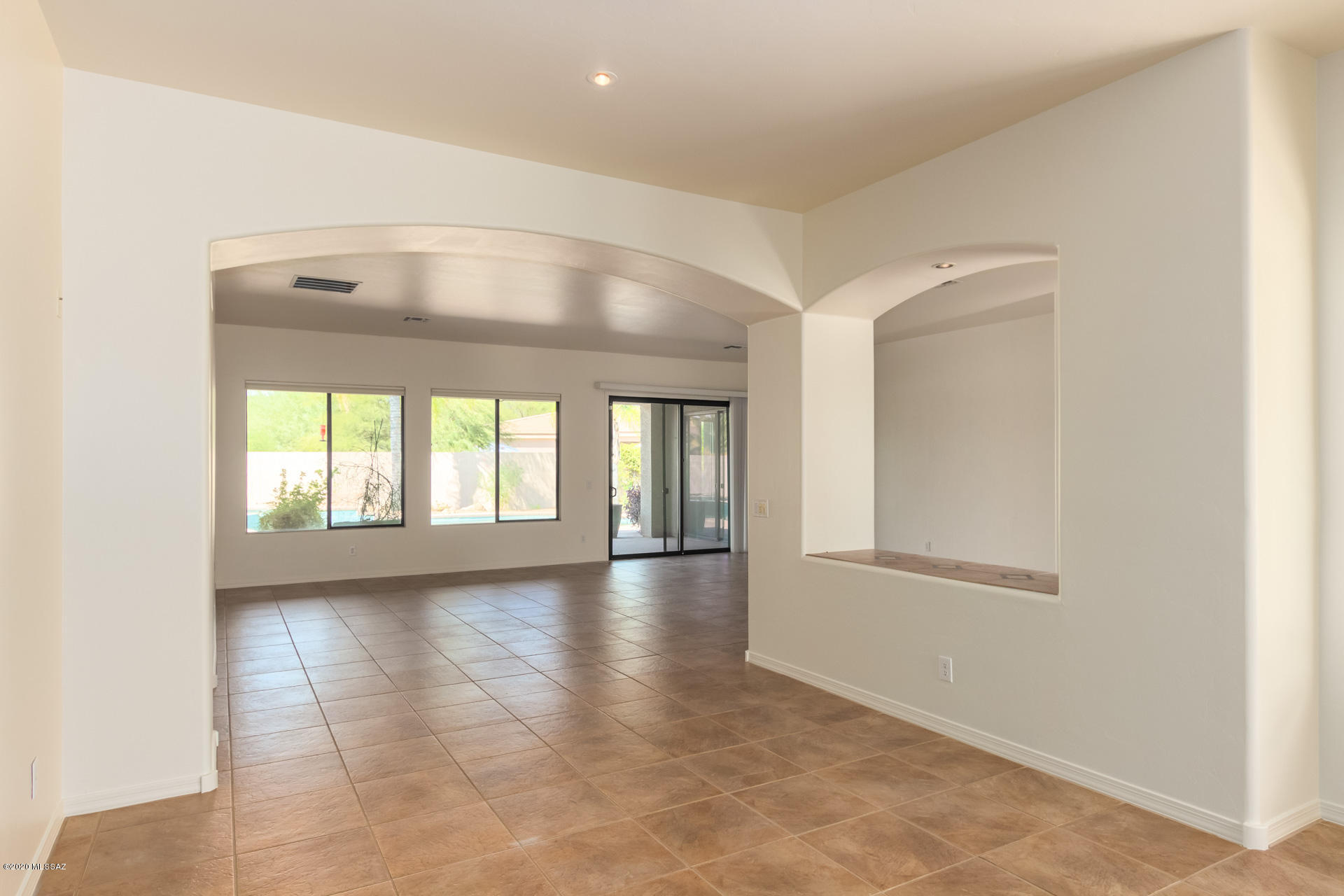 Mira Vista (1-60) - Residential