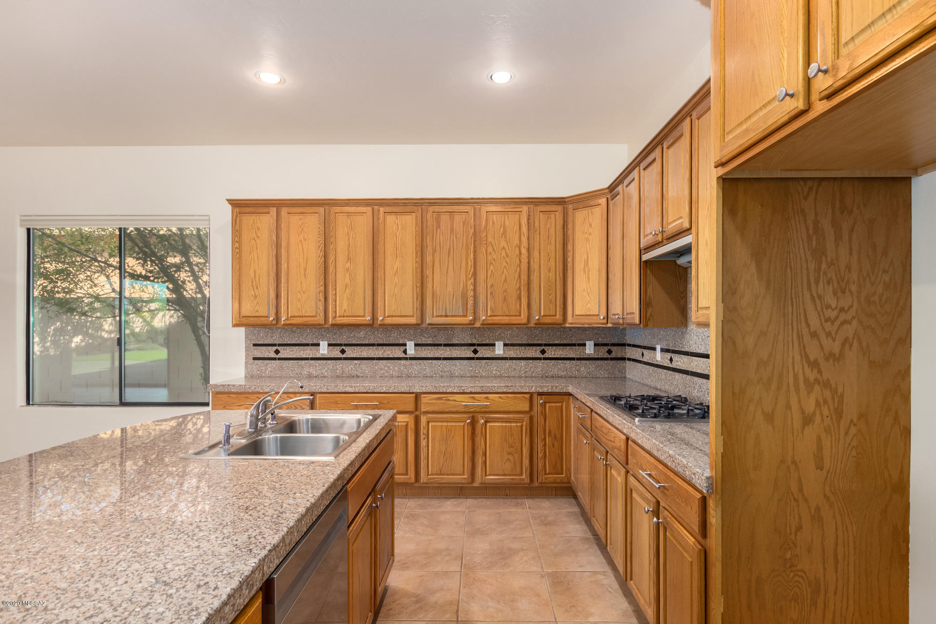 Mira Vista (1-60) - Residential