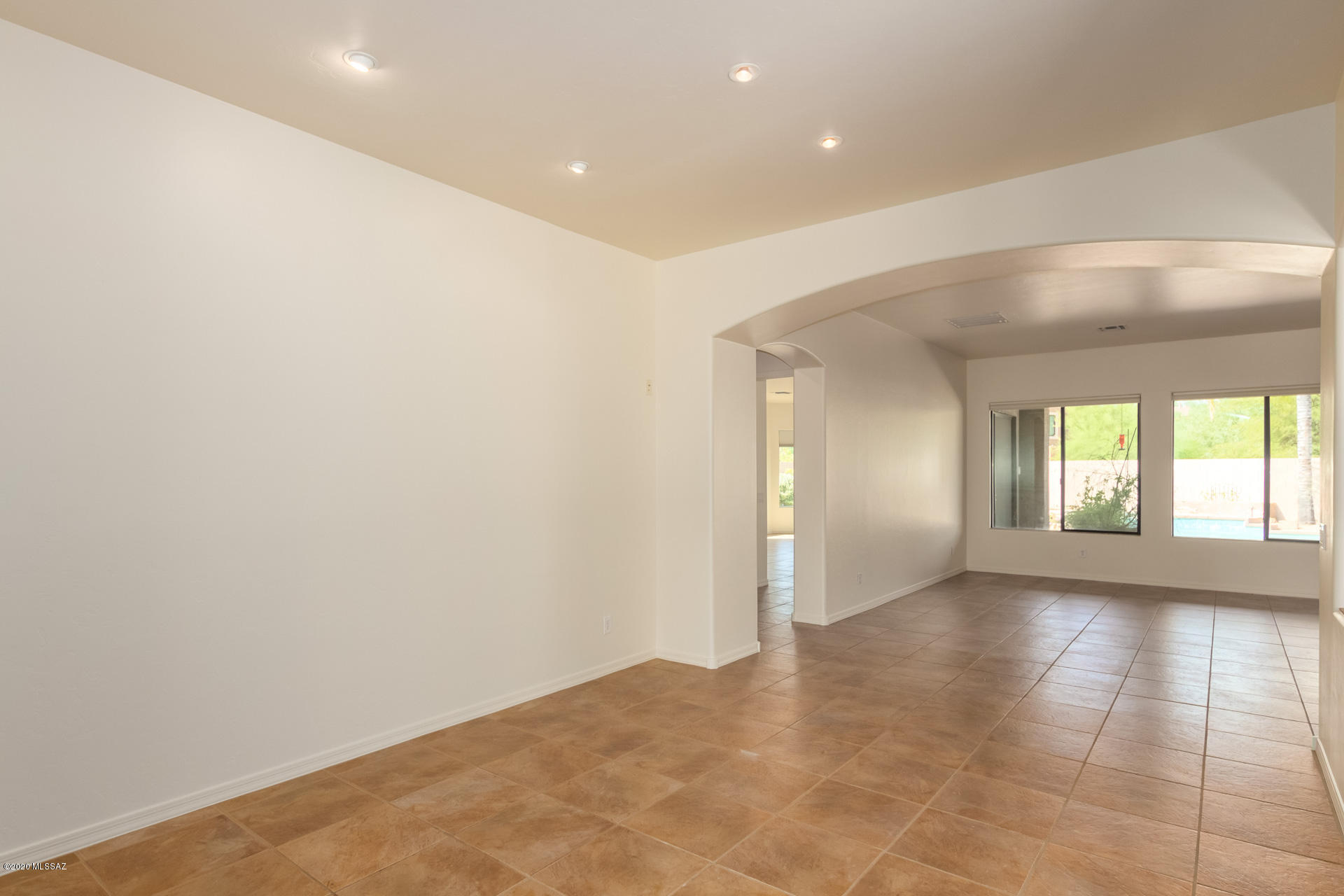 Mira Vista (1-60) - Residential