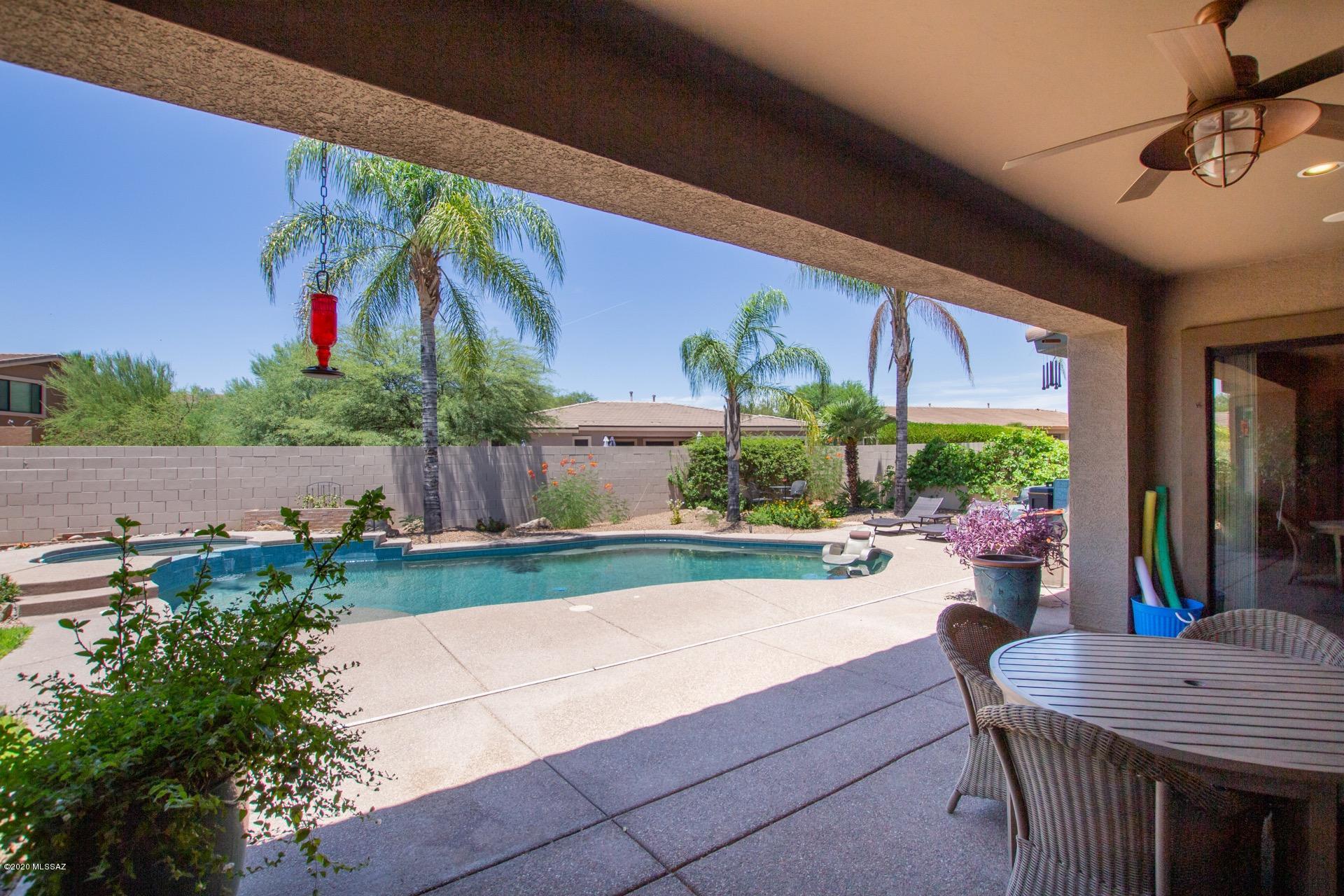Mira Vista (1-60) - Residential