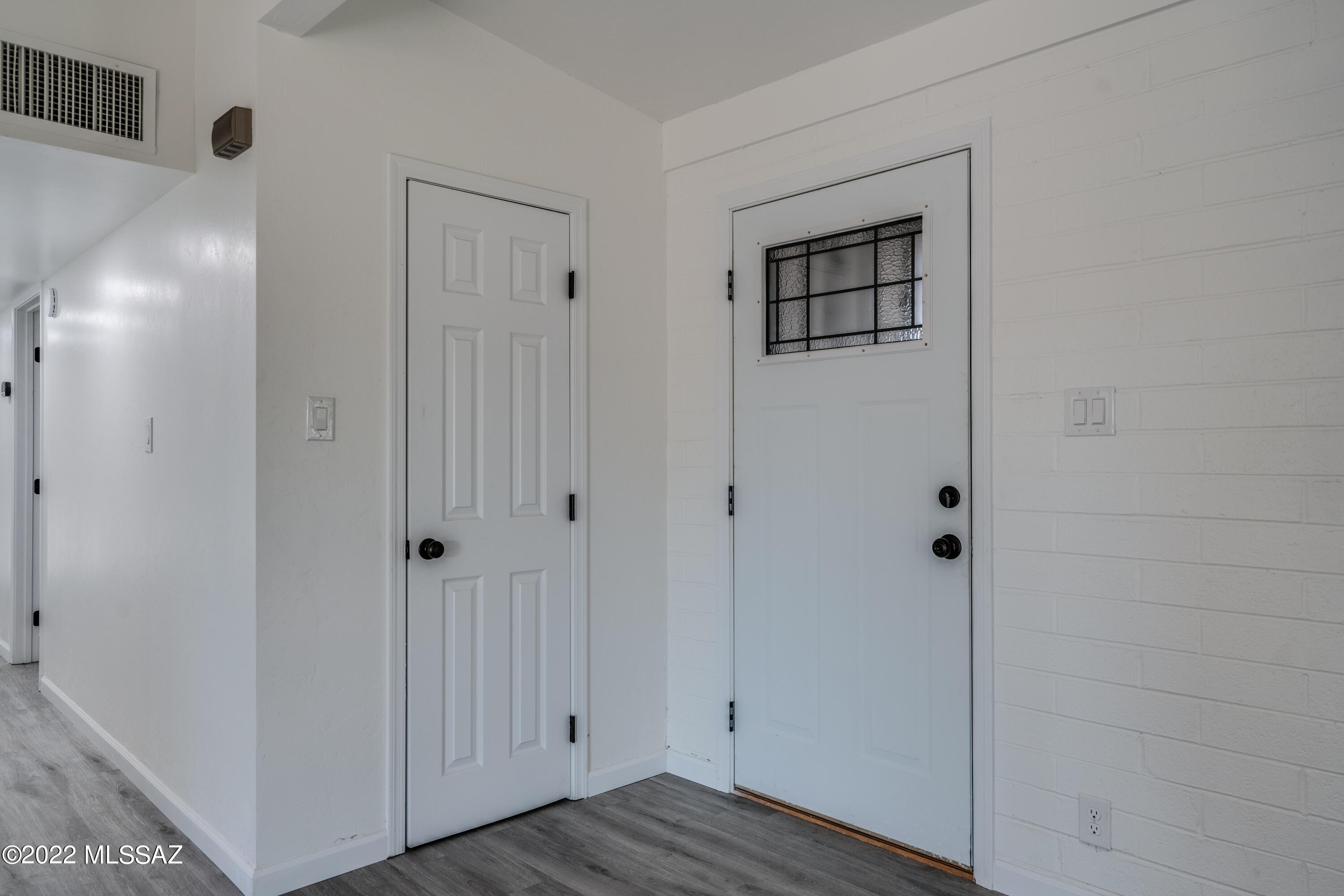 Maryvale Manor - Residential