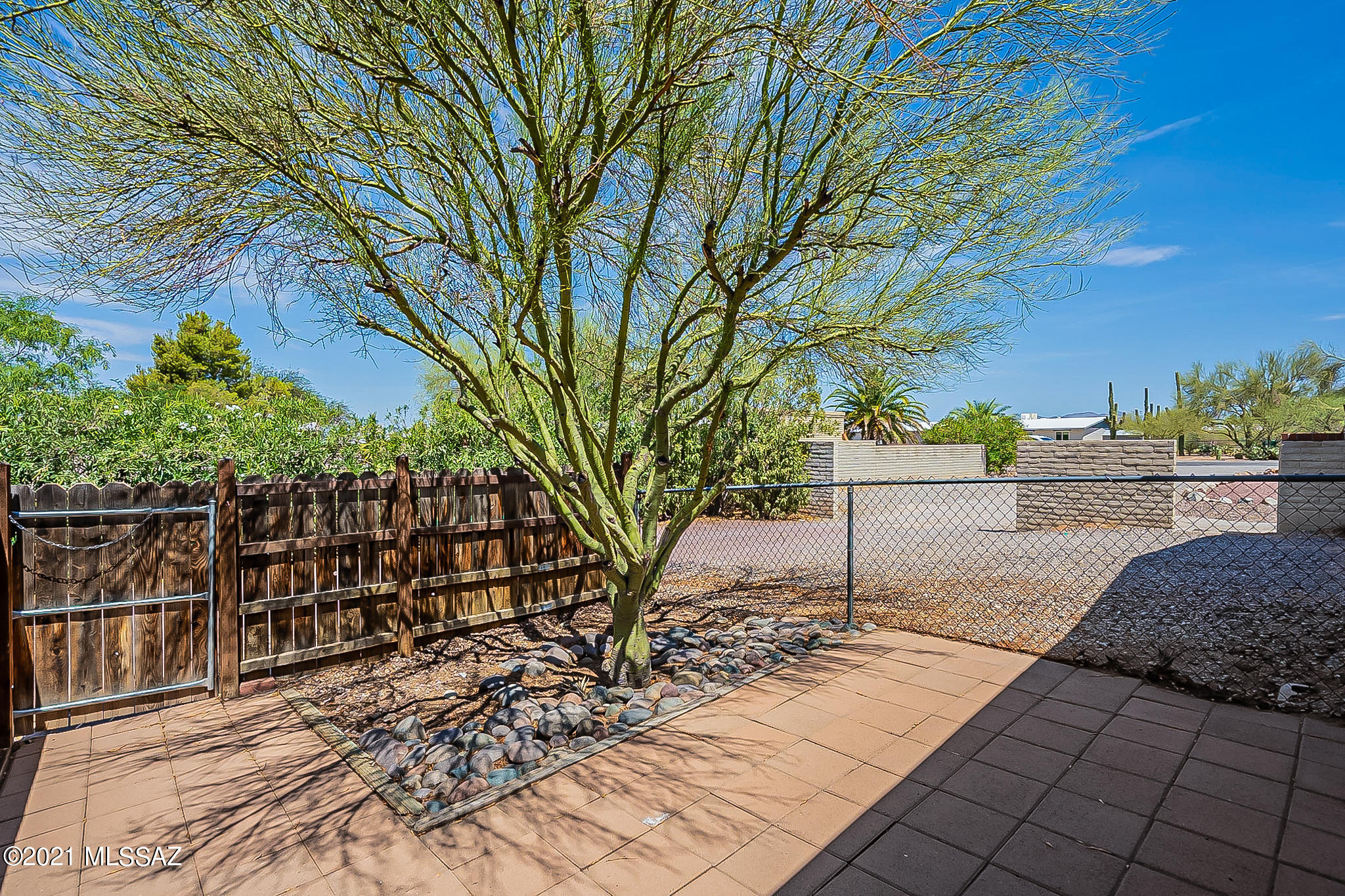 Rancho Feliz(1-115) - Residential